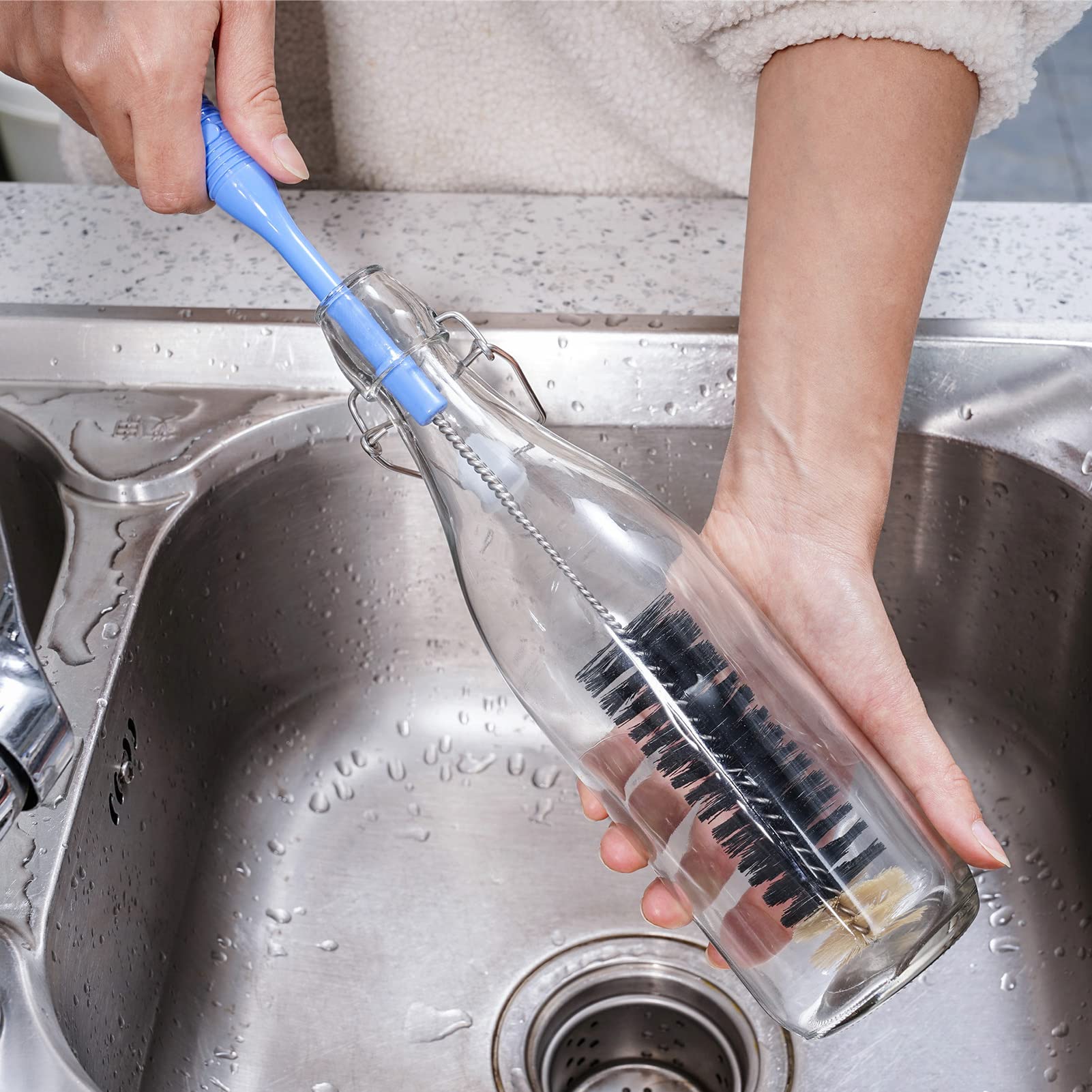 MOSOLAN versatile cleaner for wine decanters and kombucha jars