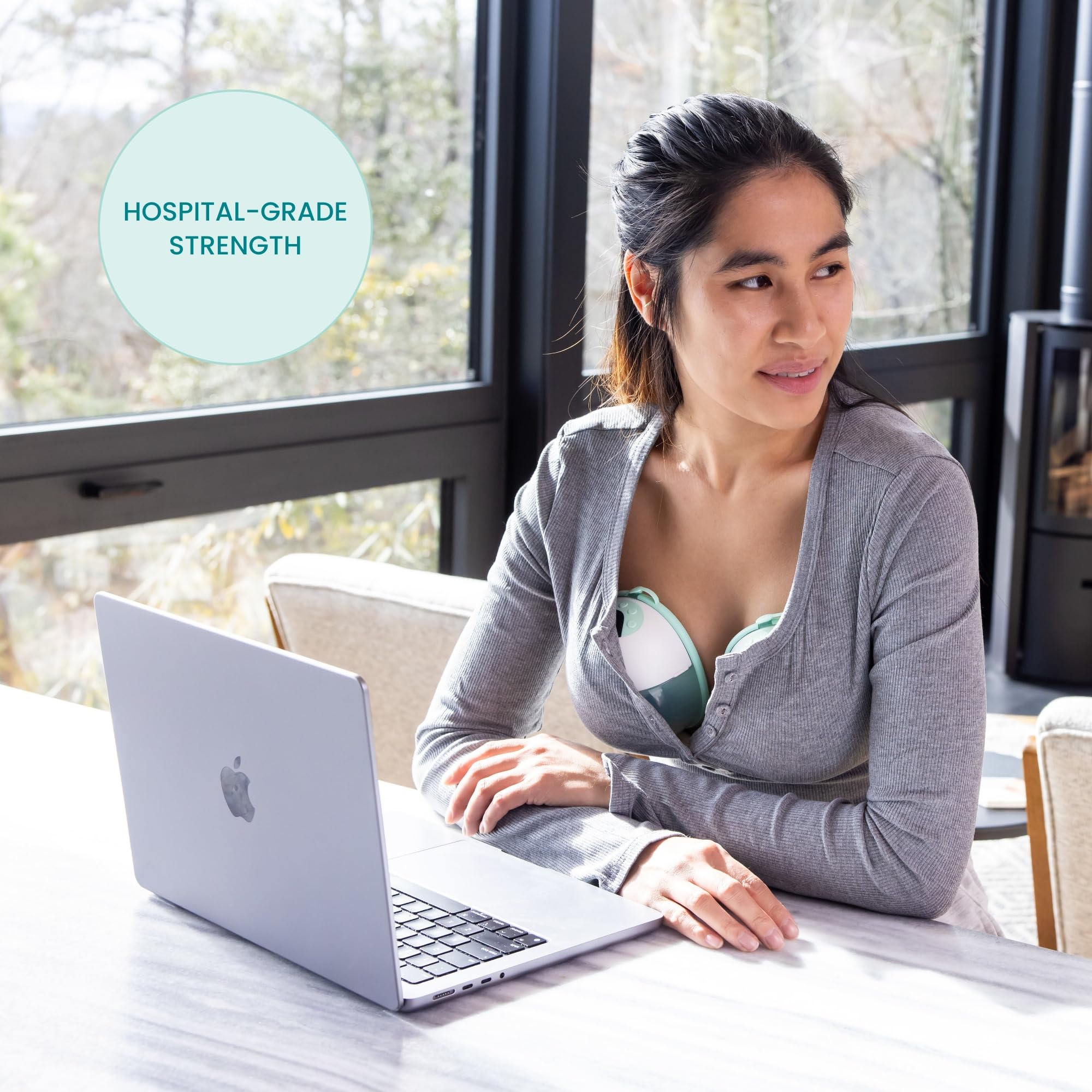 Motif Medical Aura Glow compact design enables discreet pumping anywhere.