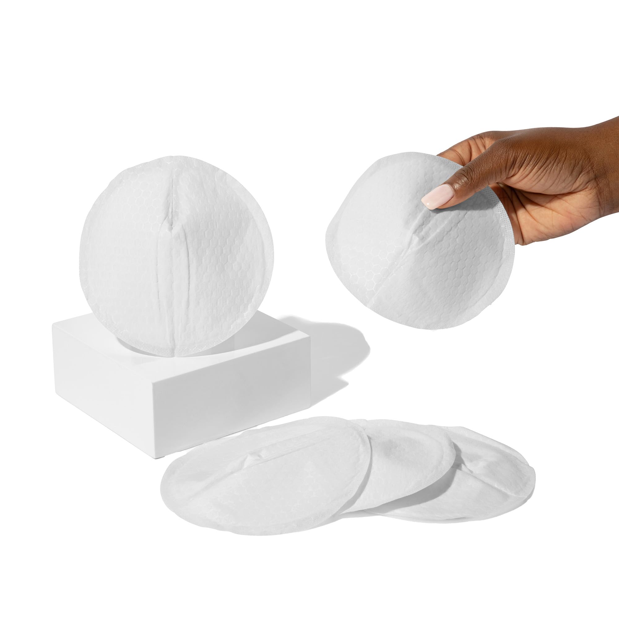 Motif Medical nursing pads with breathable material and adhesive strips for secure daily wear
