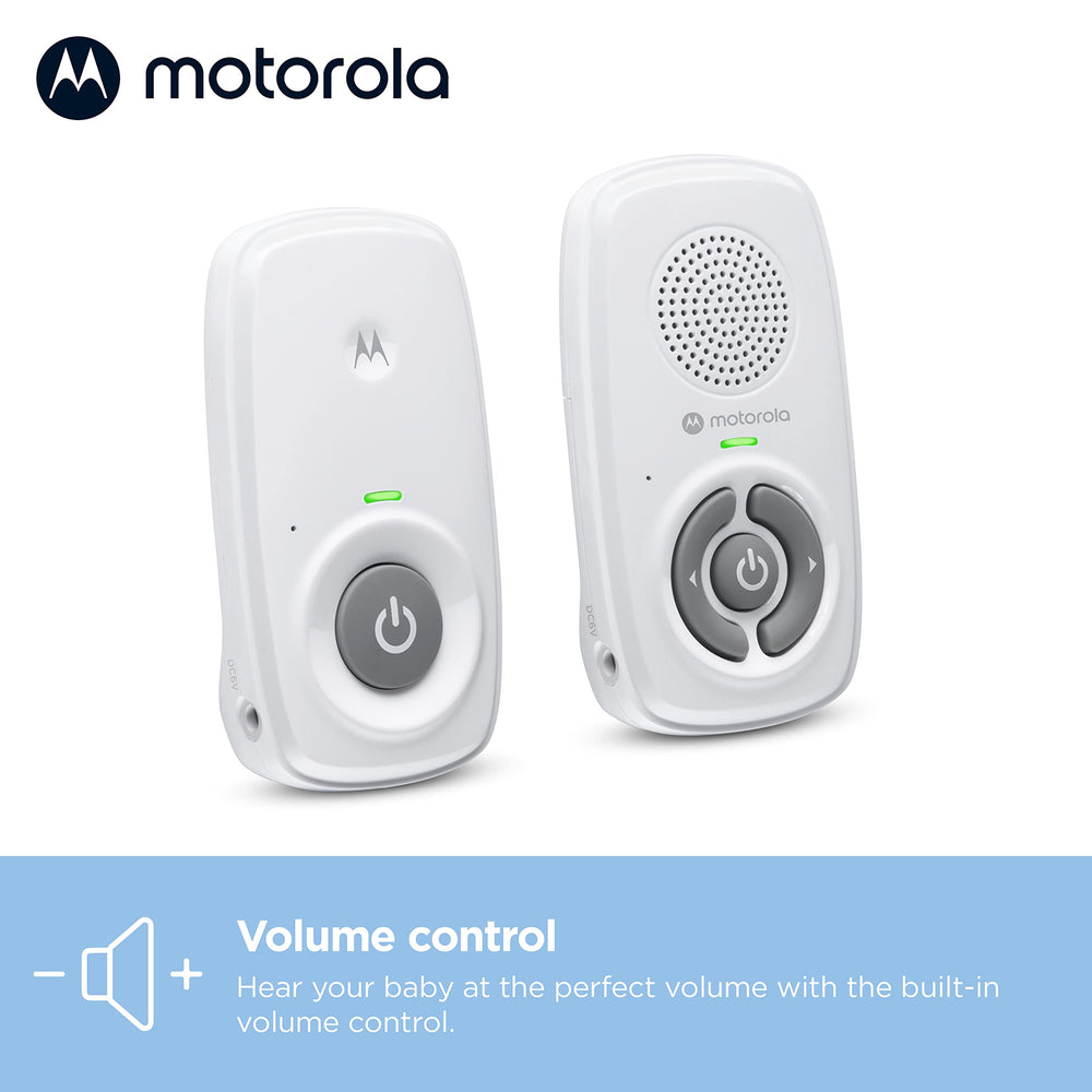 Motorola Nursery AM21 volume-control button highlights adjustable listening level.