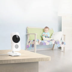 Motorola Nursery monitor remote tilt and zoom control in action