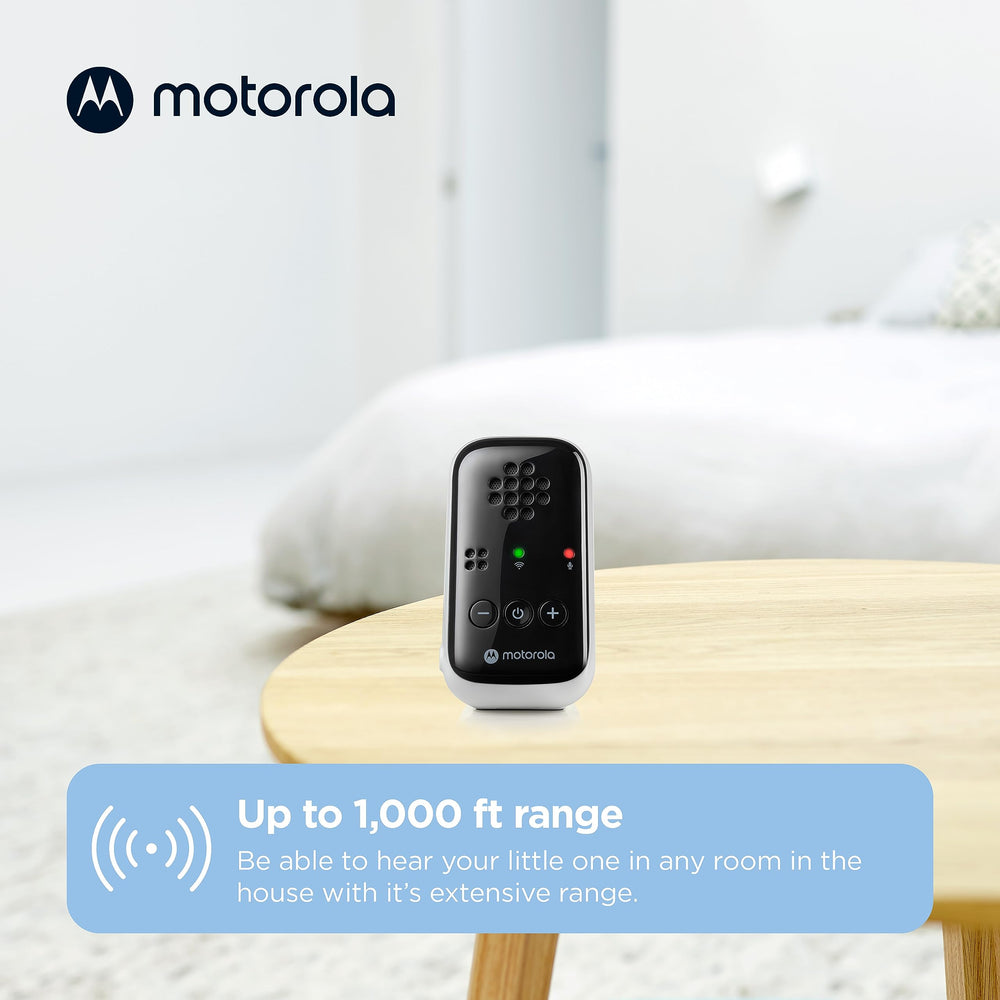Motorola Nursery PIP10 LED indicators show power and range status at a glance