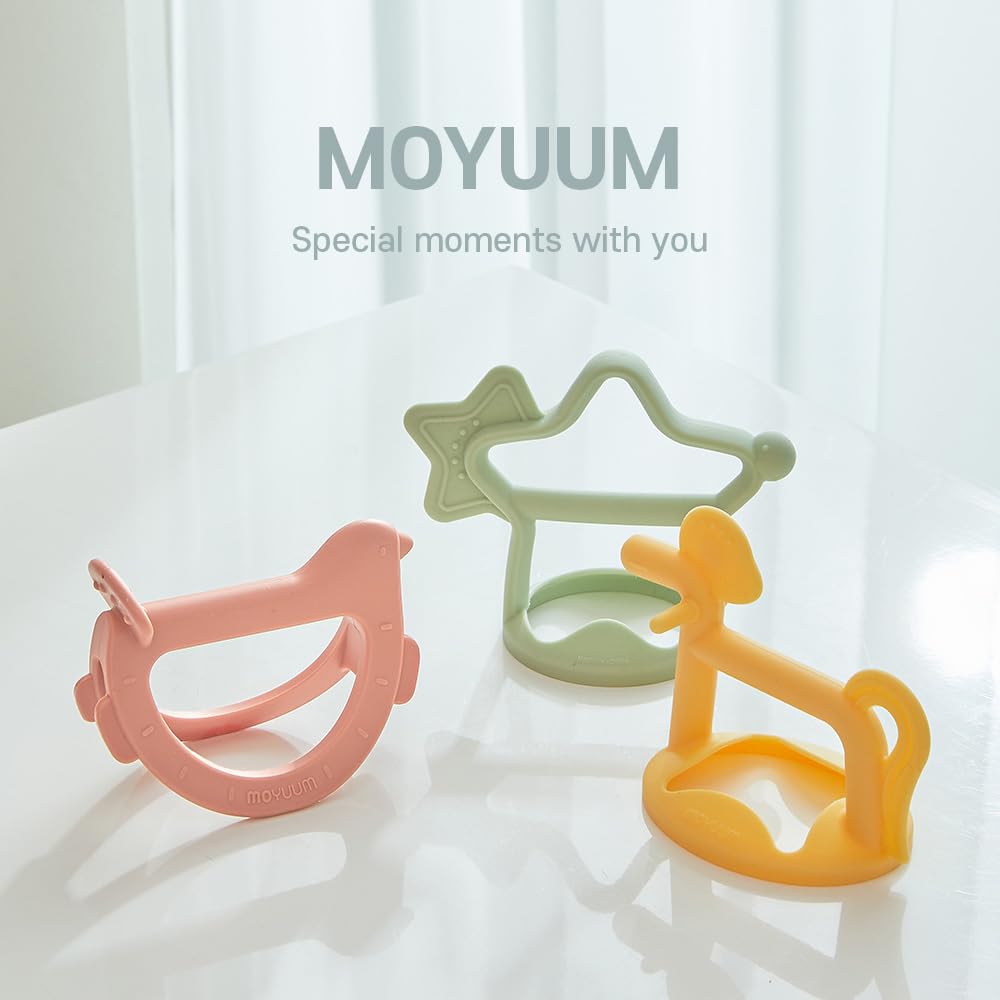 MOYUUM Gift-Registry Teether is a perfect registry gift for new parents.