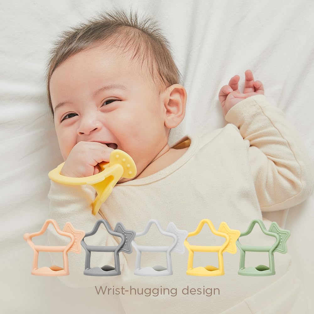 MOYUUM Good-Design Award Teether reflects trusted, thoughtfully designed baby gear.