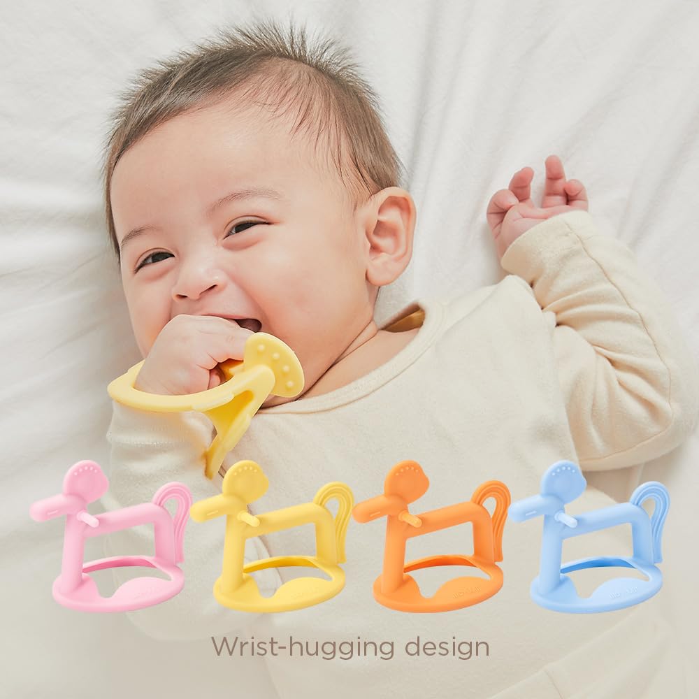 MOYUUM teether for babies 3+ months in playful pony design.