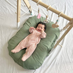 MOZAH cover sized 30x24 inches illustrating compatibility with Snuggle Me Organic loungers