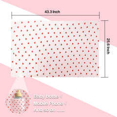 MUGVELL adjustable-straps nursing cover ensures secure fit during busy outings.