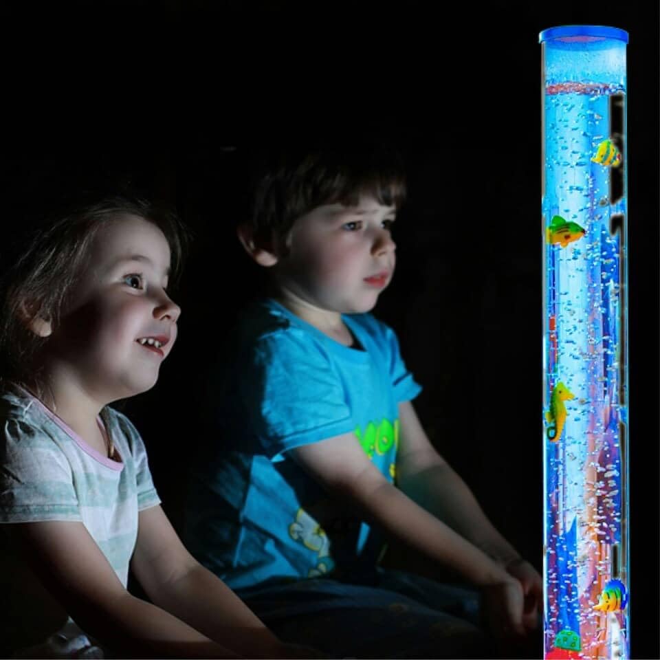 MUHI sensory bubble-tube lamp in-room setup demonstrates a calming environment for kids and adults