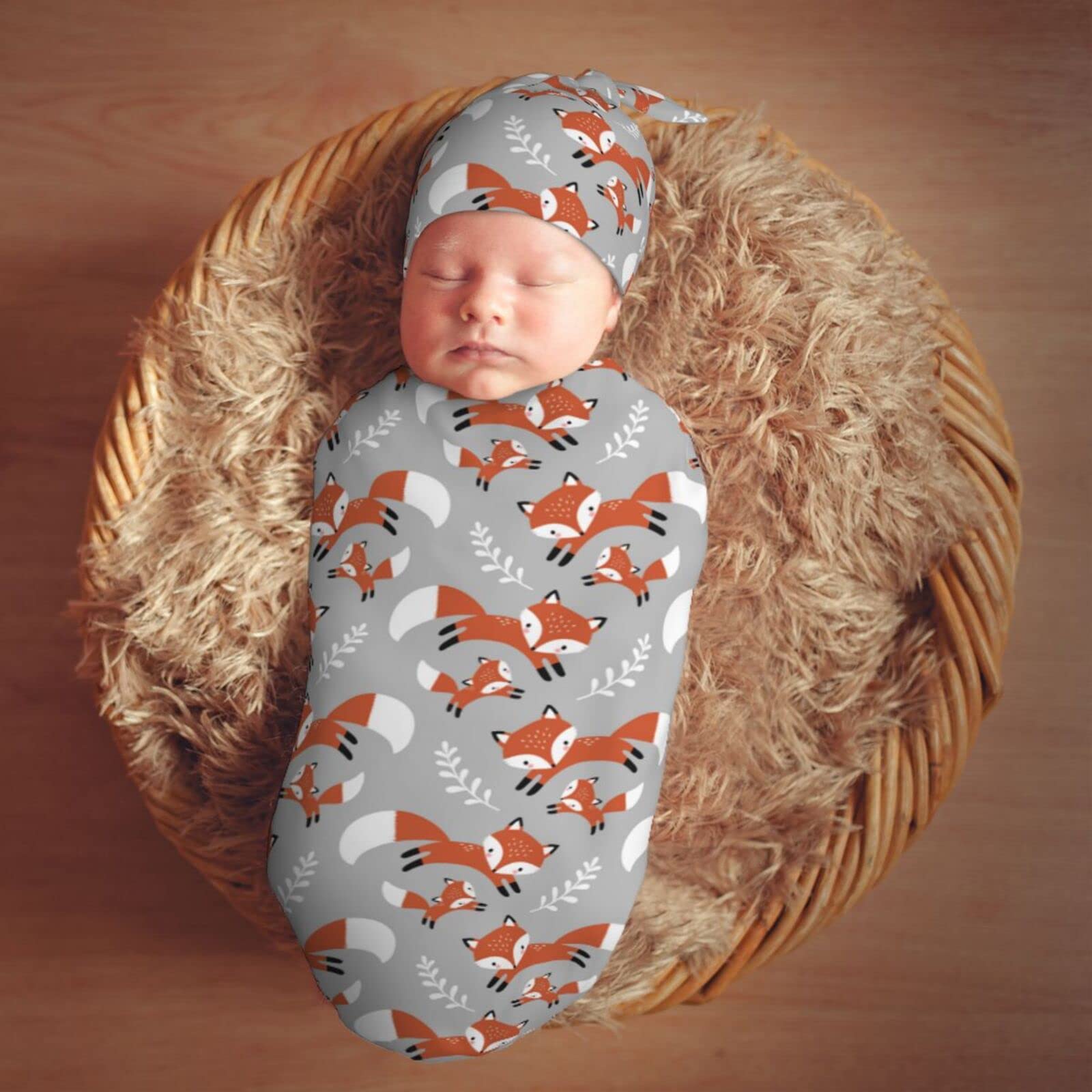 Muishi no-zip no-button design protects delicate baby skin during swaddling