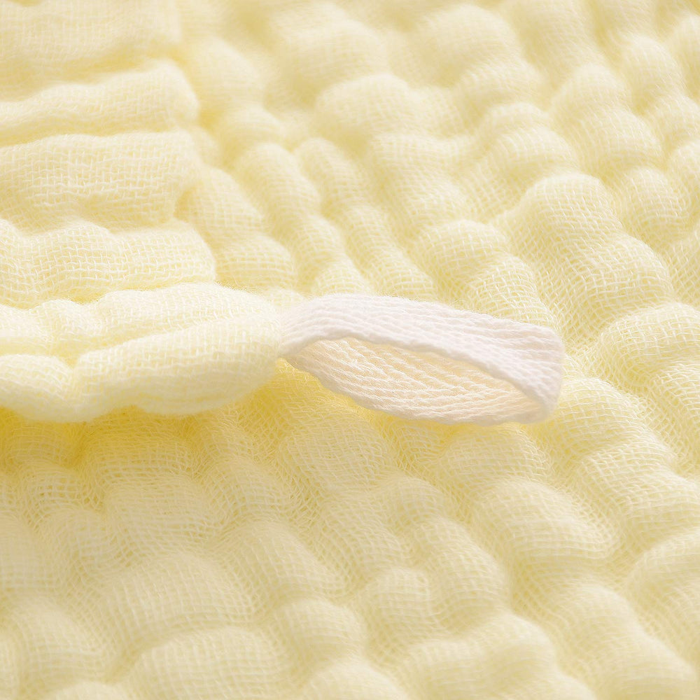 MUKIN hypoallergenic cotton washcloth suitable for sensitive skin.