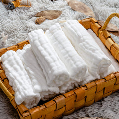 MUKIN washcloths organic cotton texture for gentle bath time.
