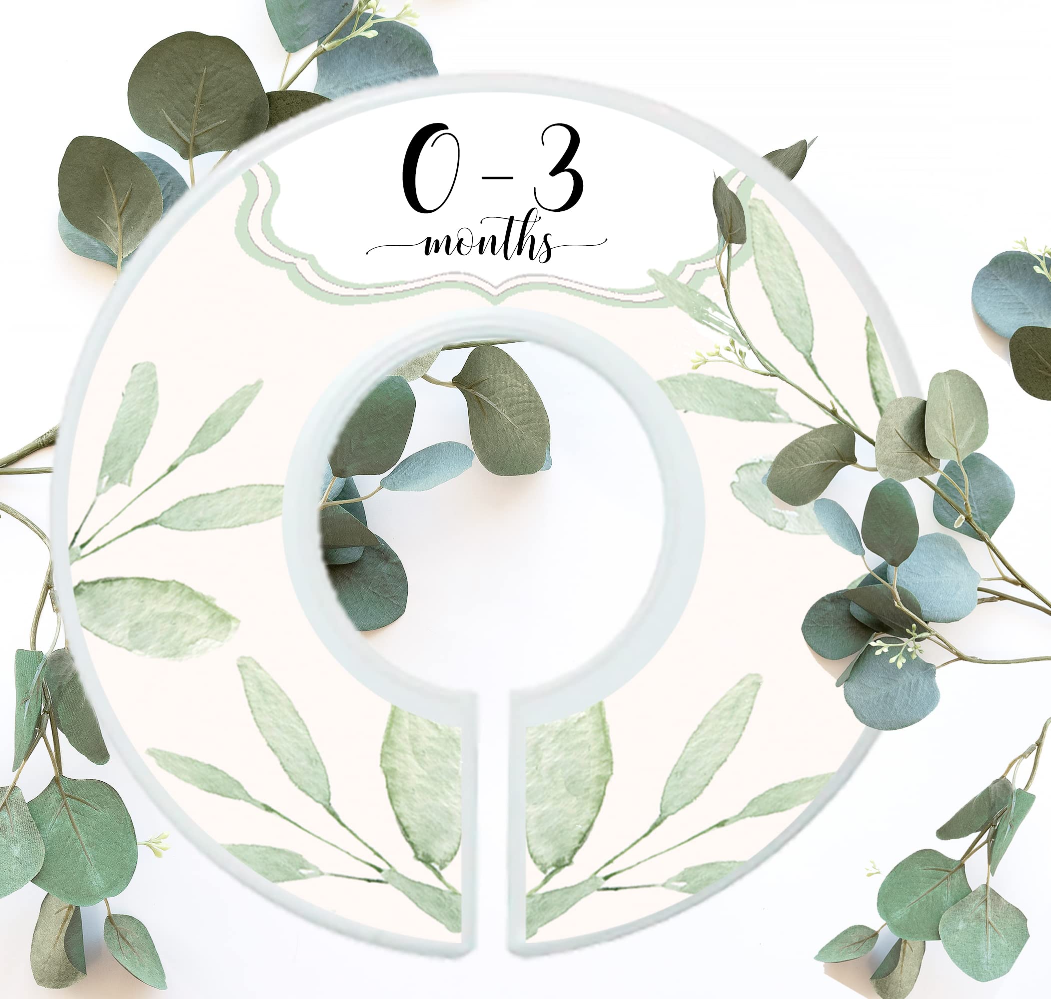Mumsy Goose closet dividers double-sided readability lets you view sizes from either direction.