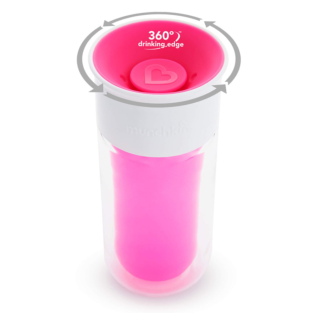 The 360-degree edge seals to help limit drips when drinking stops