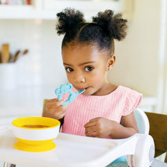 Munchkin Koala teether spoon side view highlighting easy grip