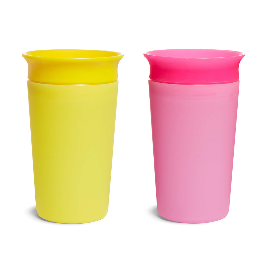 Munchkin Miracle 360 color-change effect with cold beverages for sensory play
