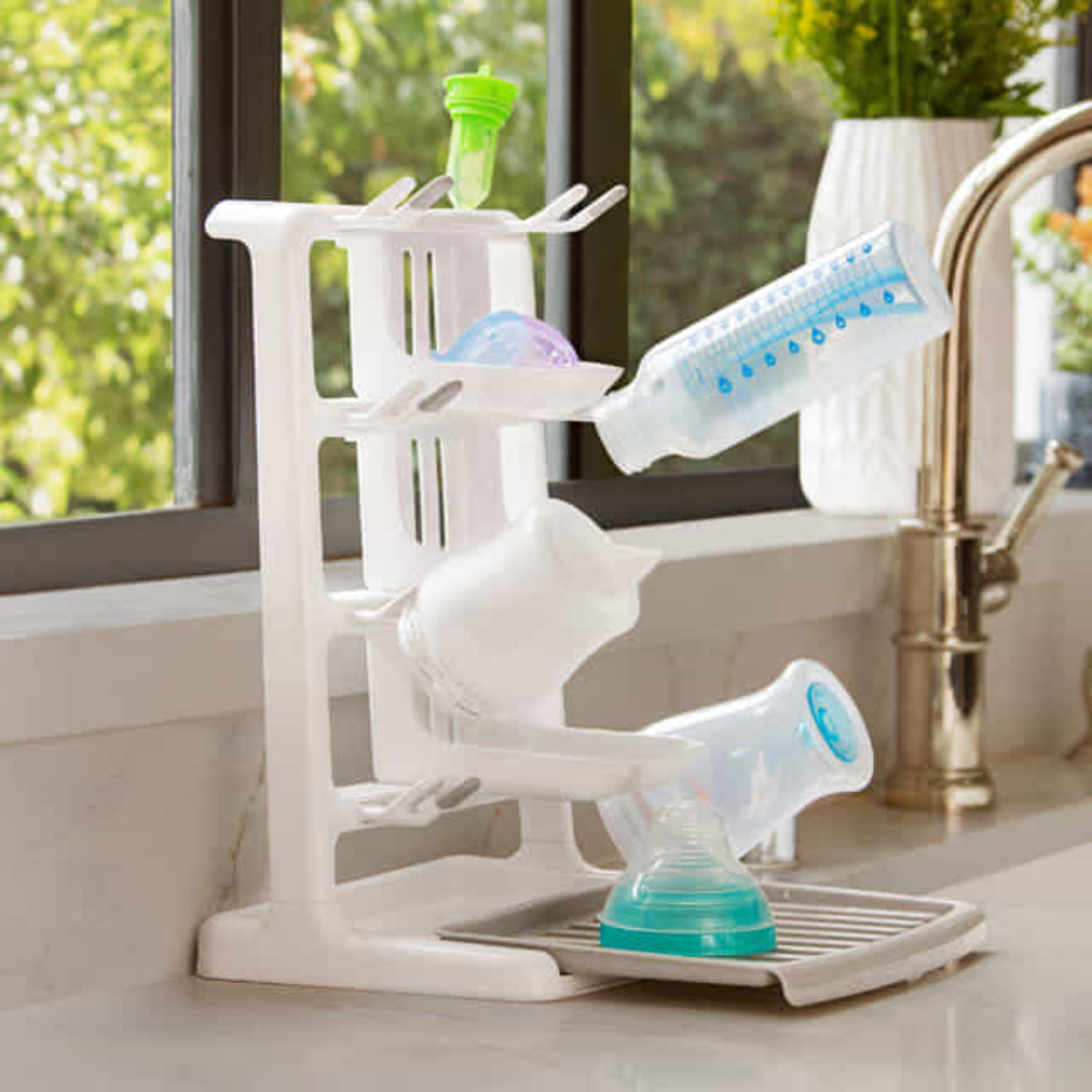 Munchkin Tidy Dry air flow ventilation highlights fast drying for valves and pump parts