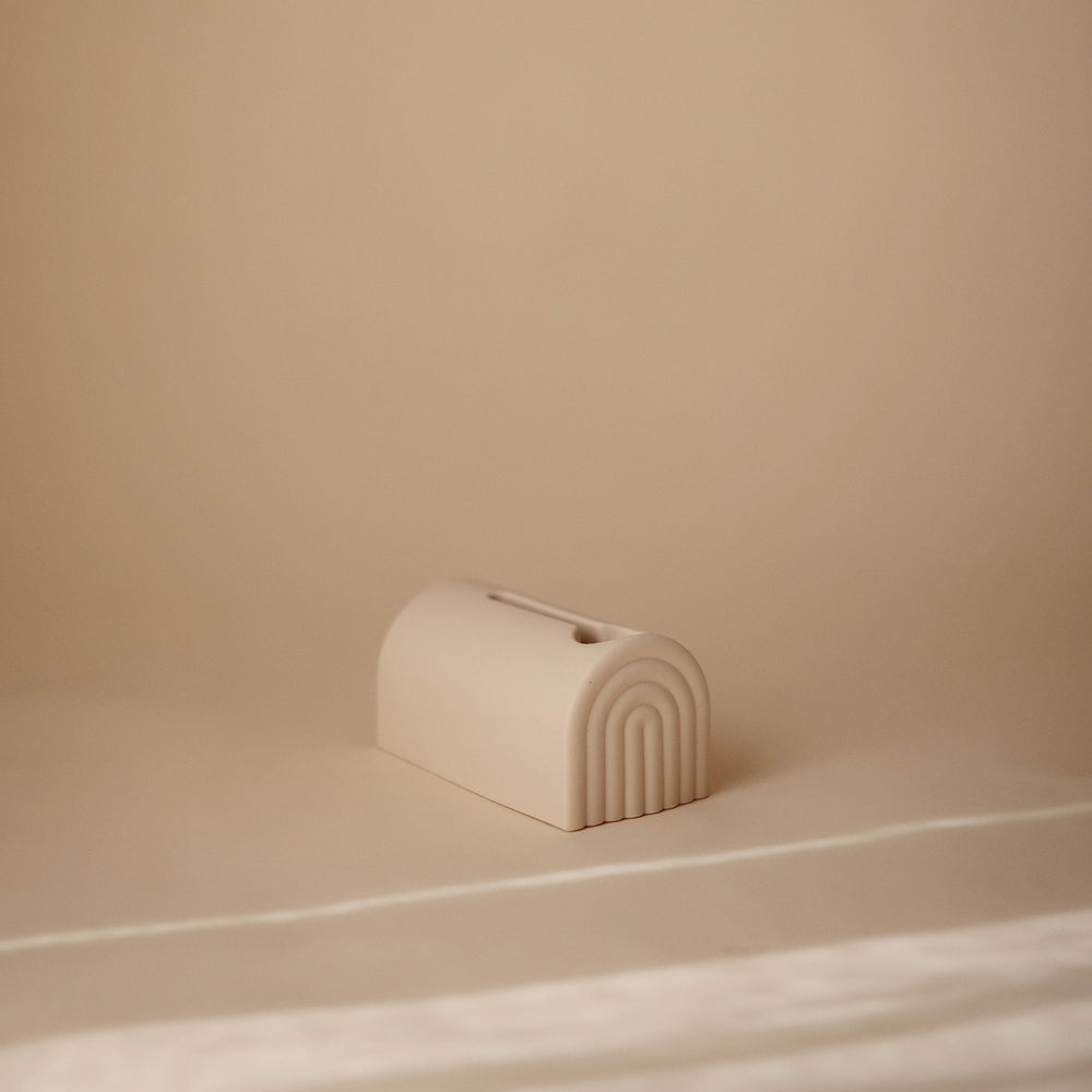 Mushie bath spout cover universal fit ensures quick setup on most US tub spouts