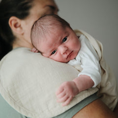 Mushie burp cloth fog close-up highlights soft absorbent fabric.