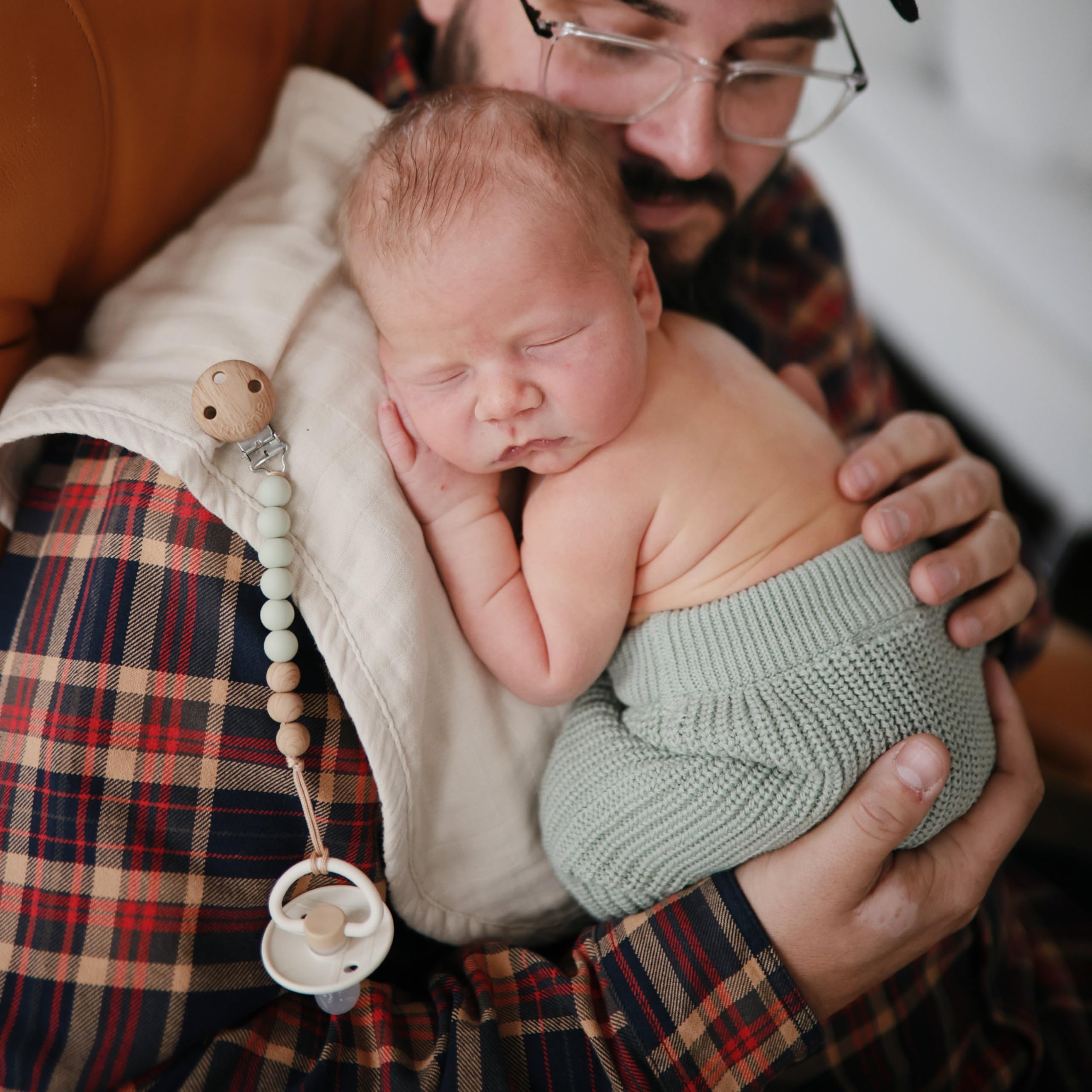 Mushie soft muslin texture—highly breathable fabric for comfort.