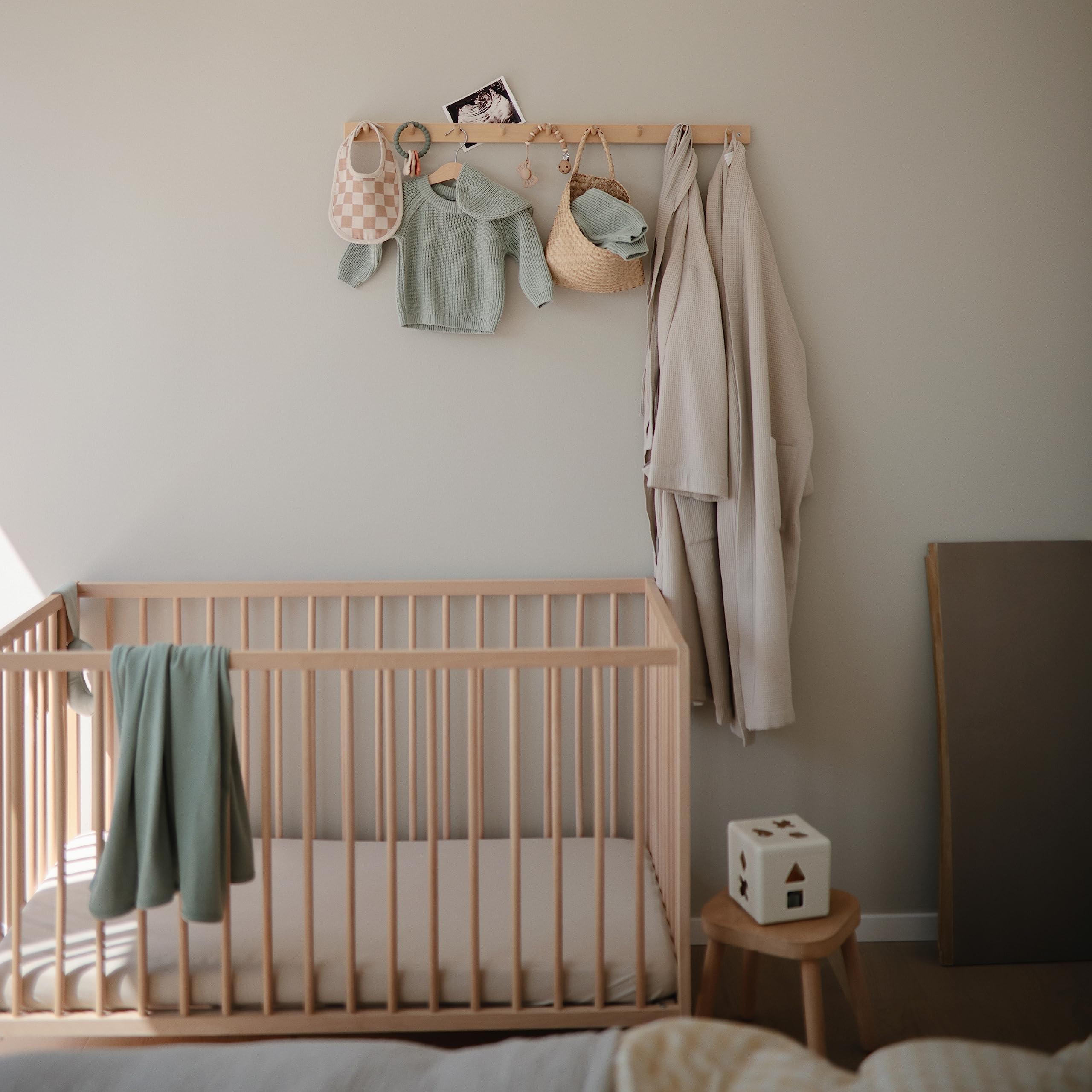 Mushie crib sheet elastic edges fog ensures secure fit