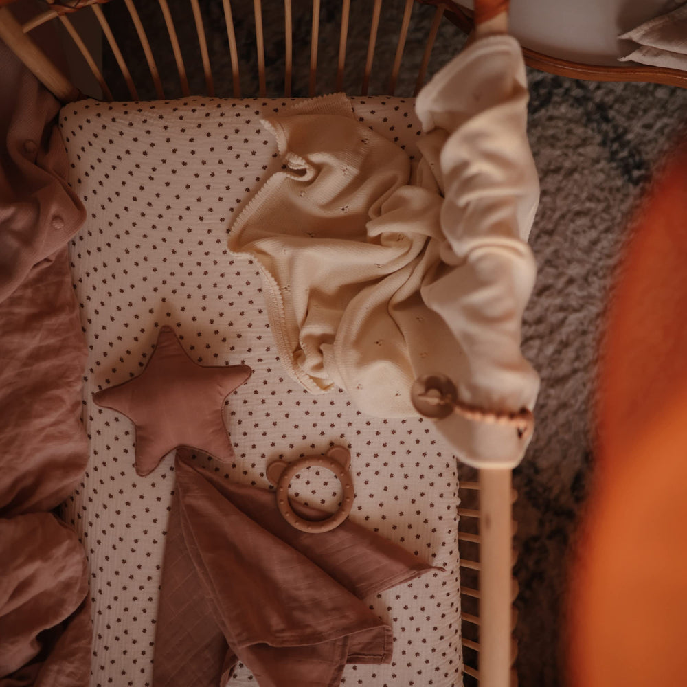 Mushie bloom sheet pre-wash ready for use and softness