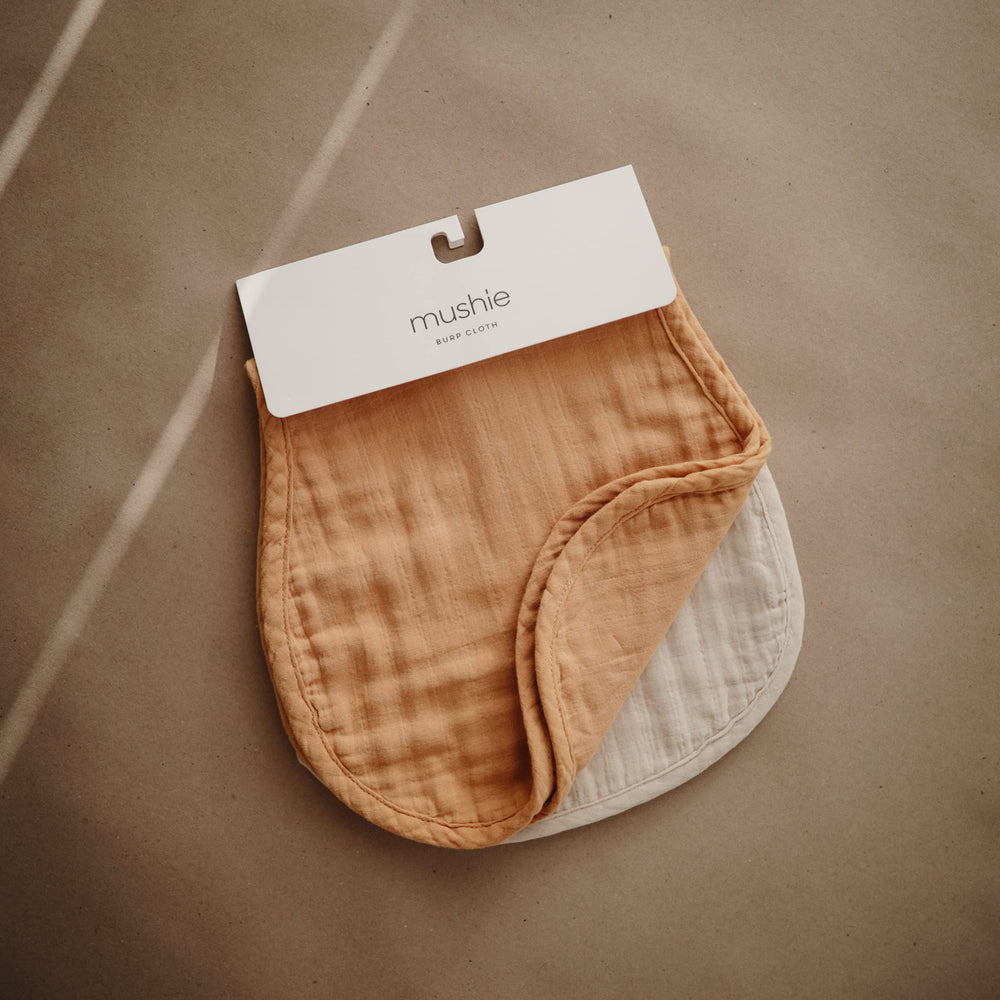 Mushie muslin burp cloths close-up texture 100% organic cotton soft for skin