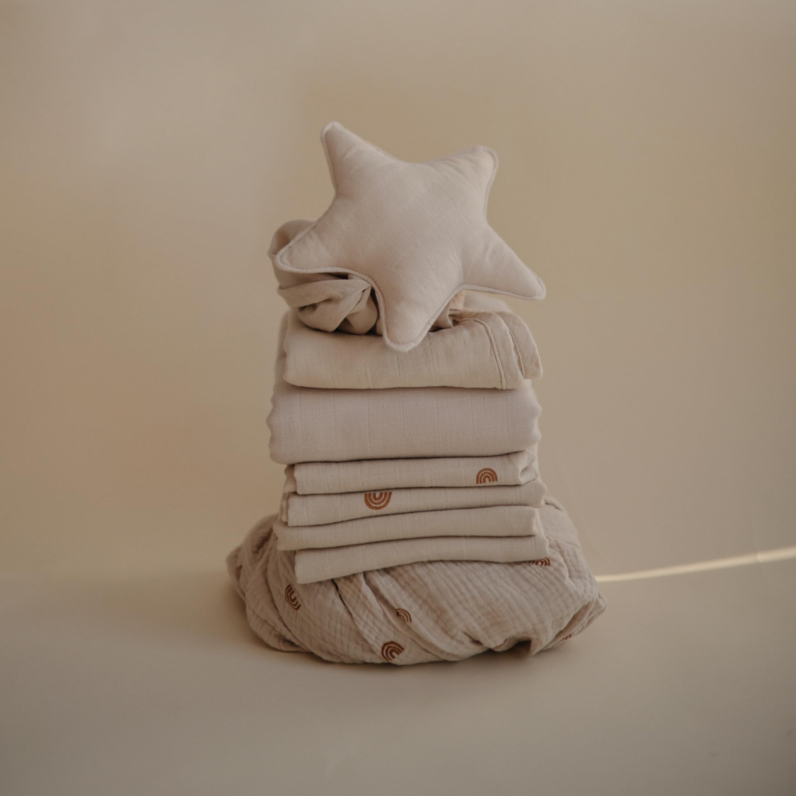 Mushie Muslin Cloth Fog washing-care shows cold delicate wash instructions for easy care