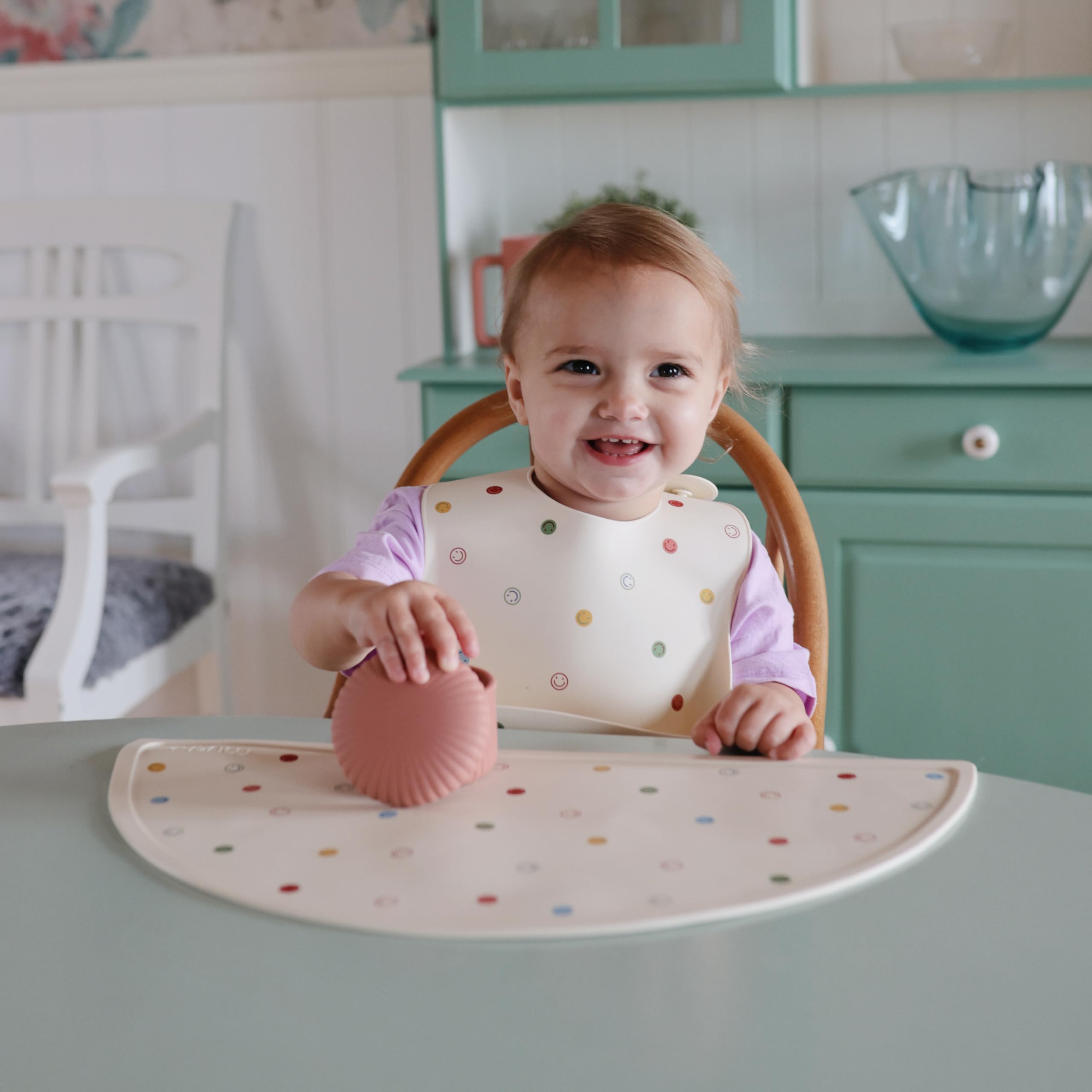Mushie silicone bib is easy to care for, air dries after meals