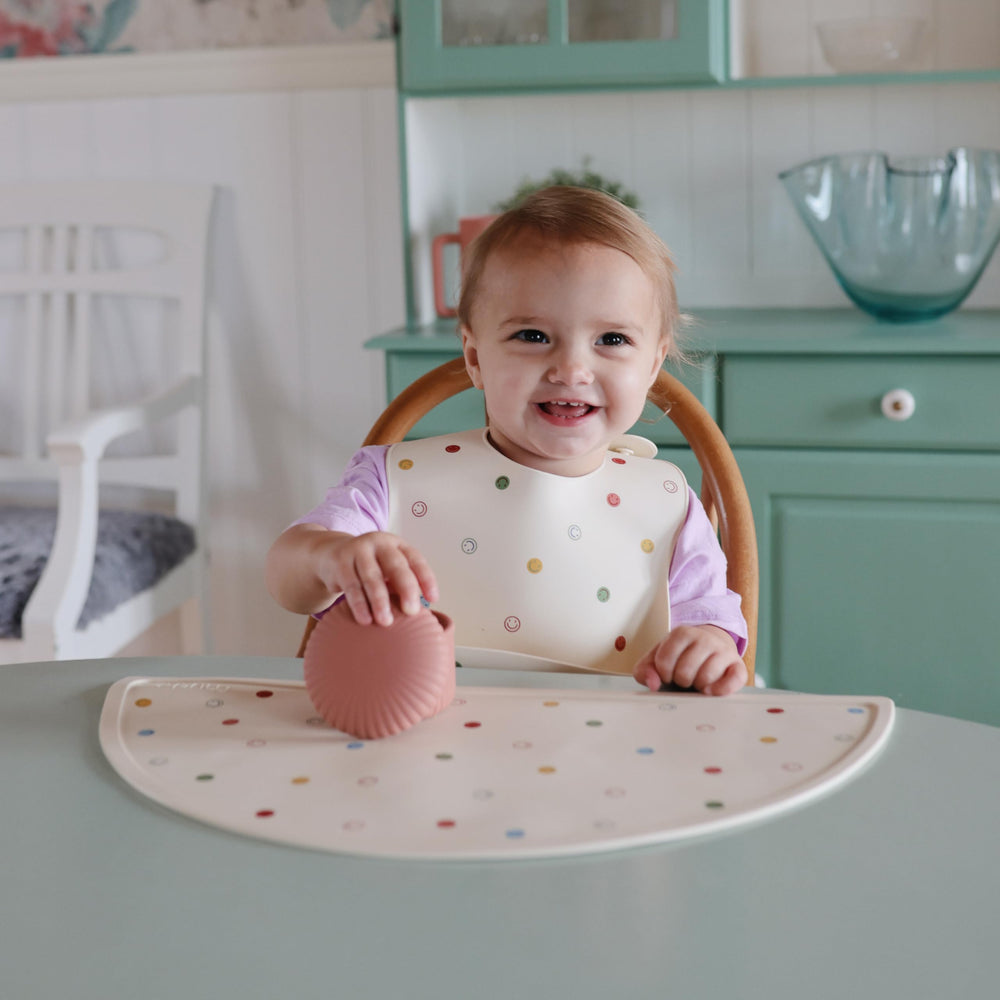 Mushie silicone bib is easy to care for, air dries after meals