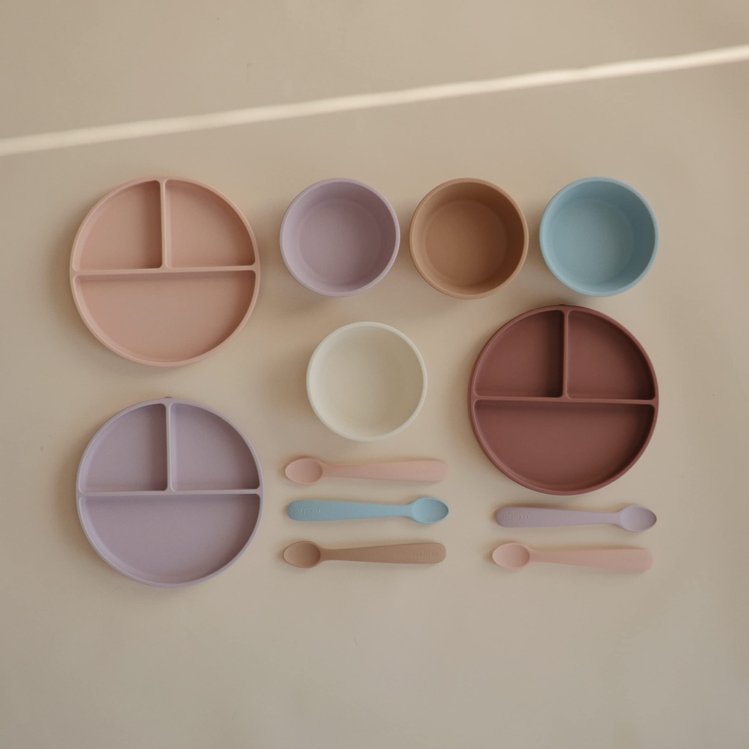 mushie silicone bowl hand wash-friendly for quick cleaning.