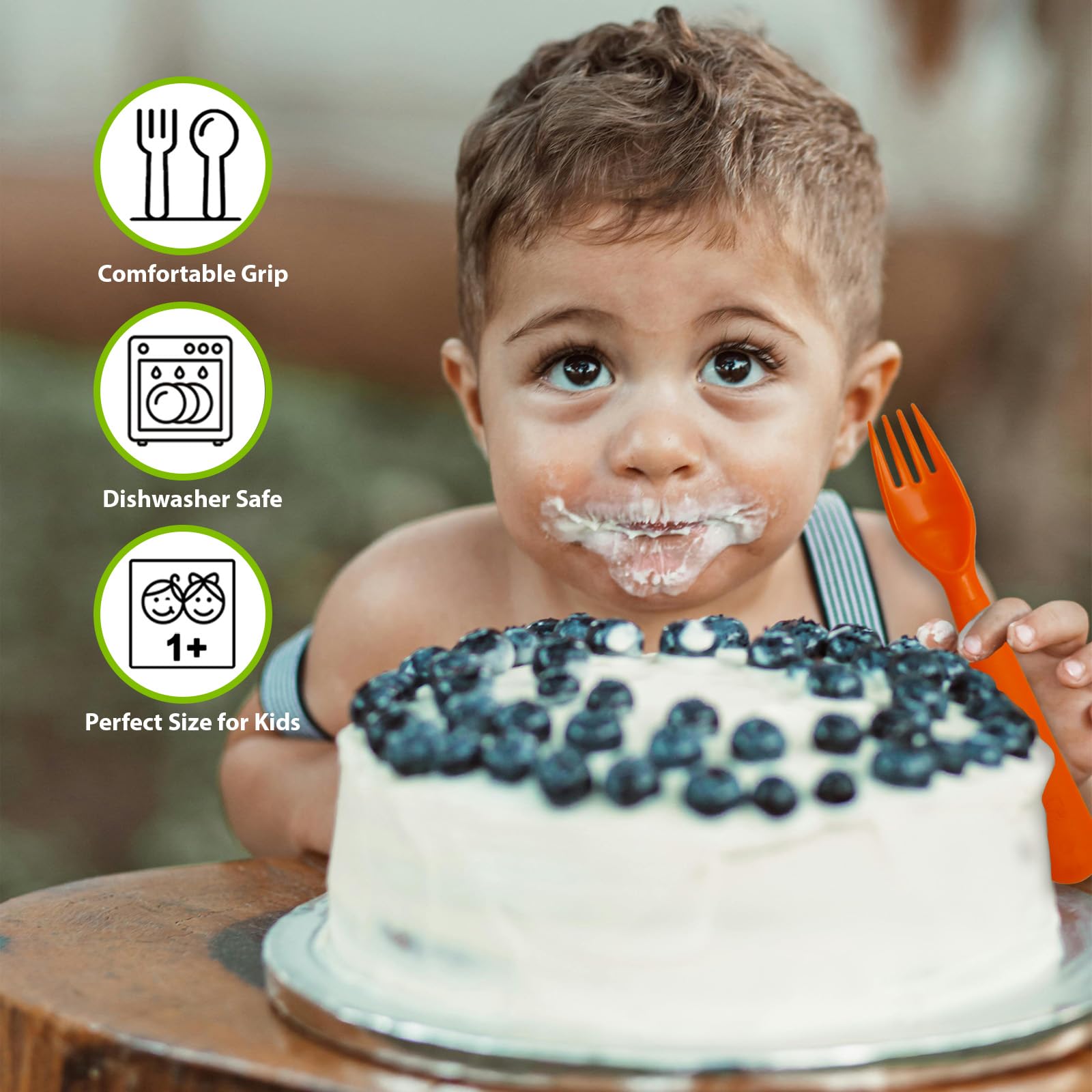 Muulaii rounded fork tines promote safe self-feeding for toddlers.