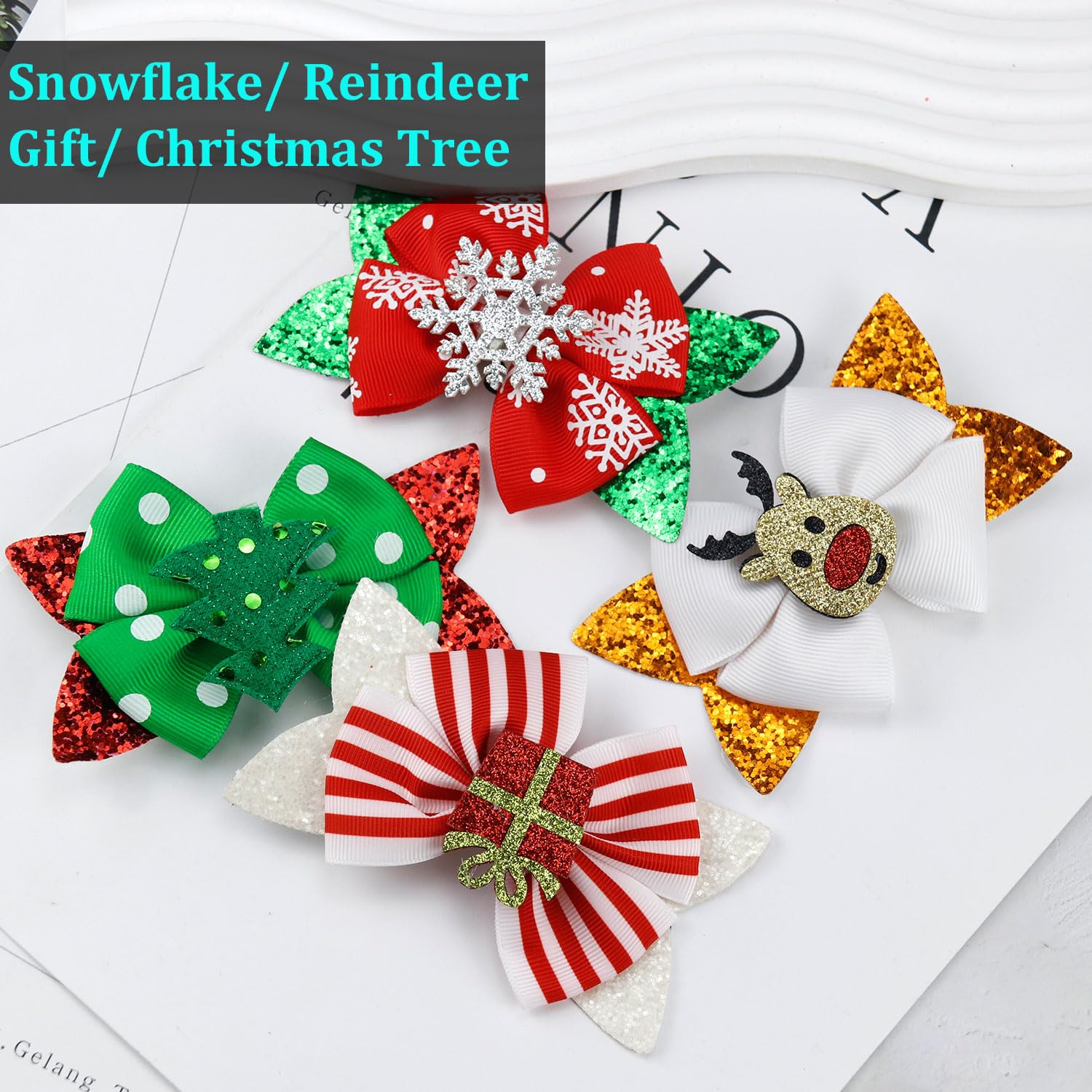 Muumoo red canvas bow clip brightens holiday looks.