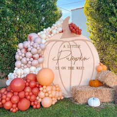 MUWEOL A Little Pumpkin is On The Way decal adds pumpkin baby shower charm on glass surfaces.