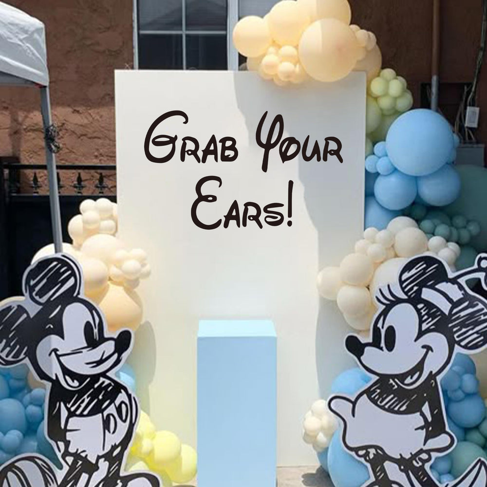 MUWEOL Grab Your Ears decal provides bold mouse theme wall art for playful room decor.