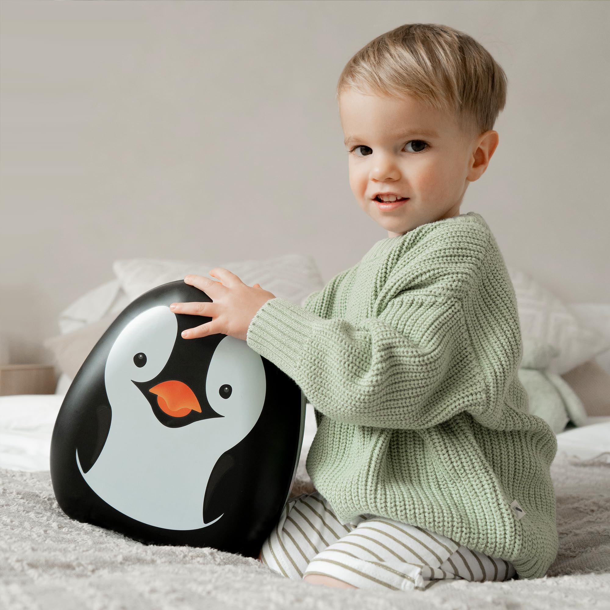 My Carry Potty Penguin travel potty bag-free design is easy to empty and clean.