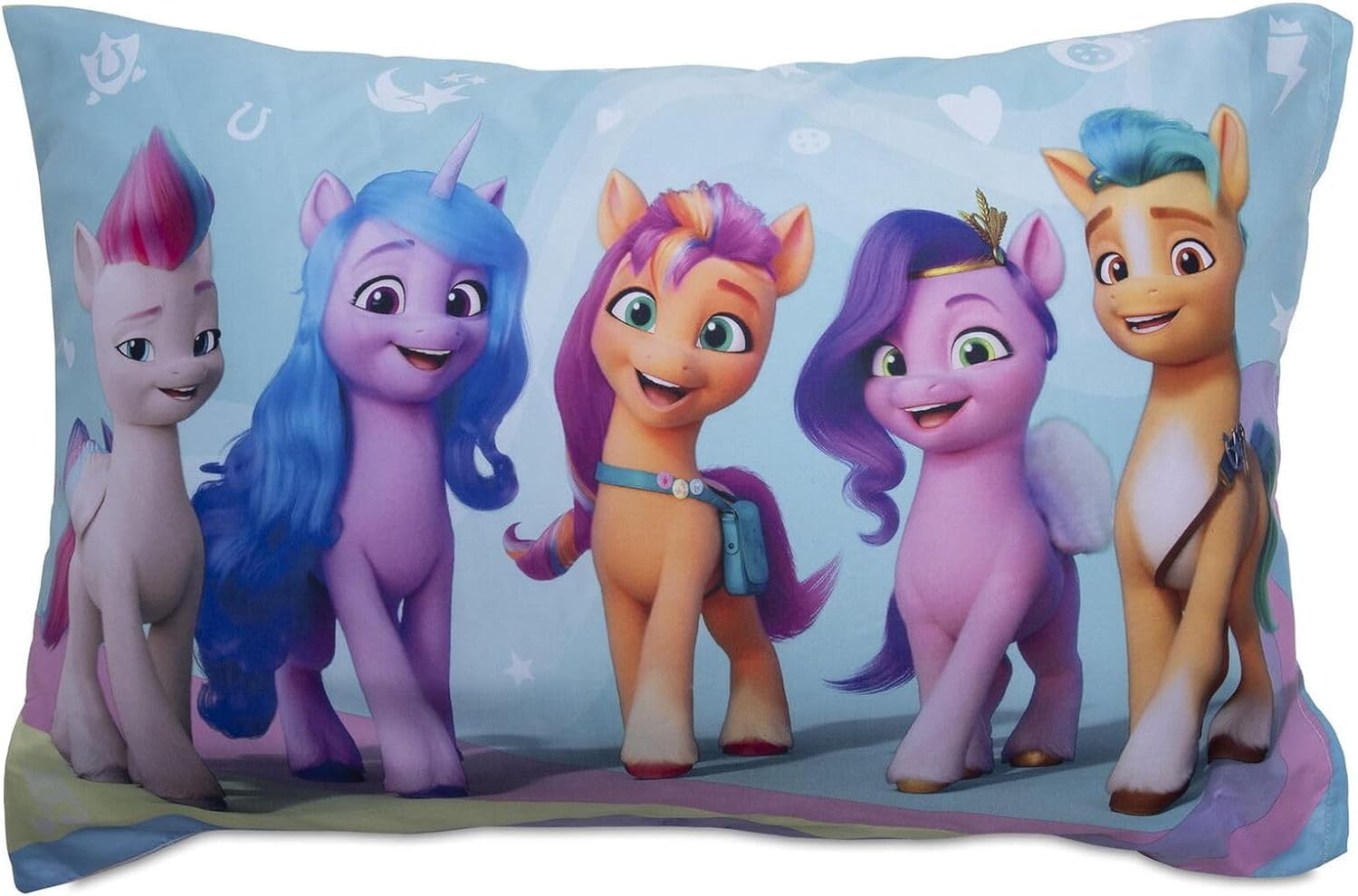 My Little Pony quilted bedspread colorful design brings warmth and cheer.