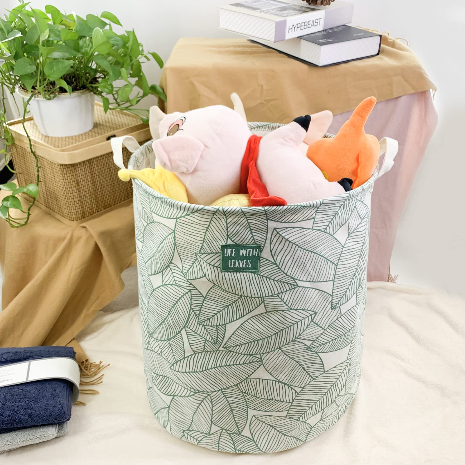 Mziart 63L capacity provides ample storage space
