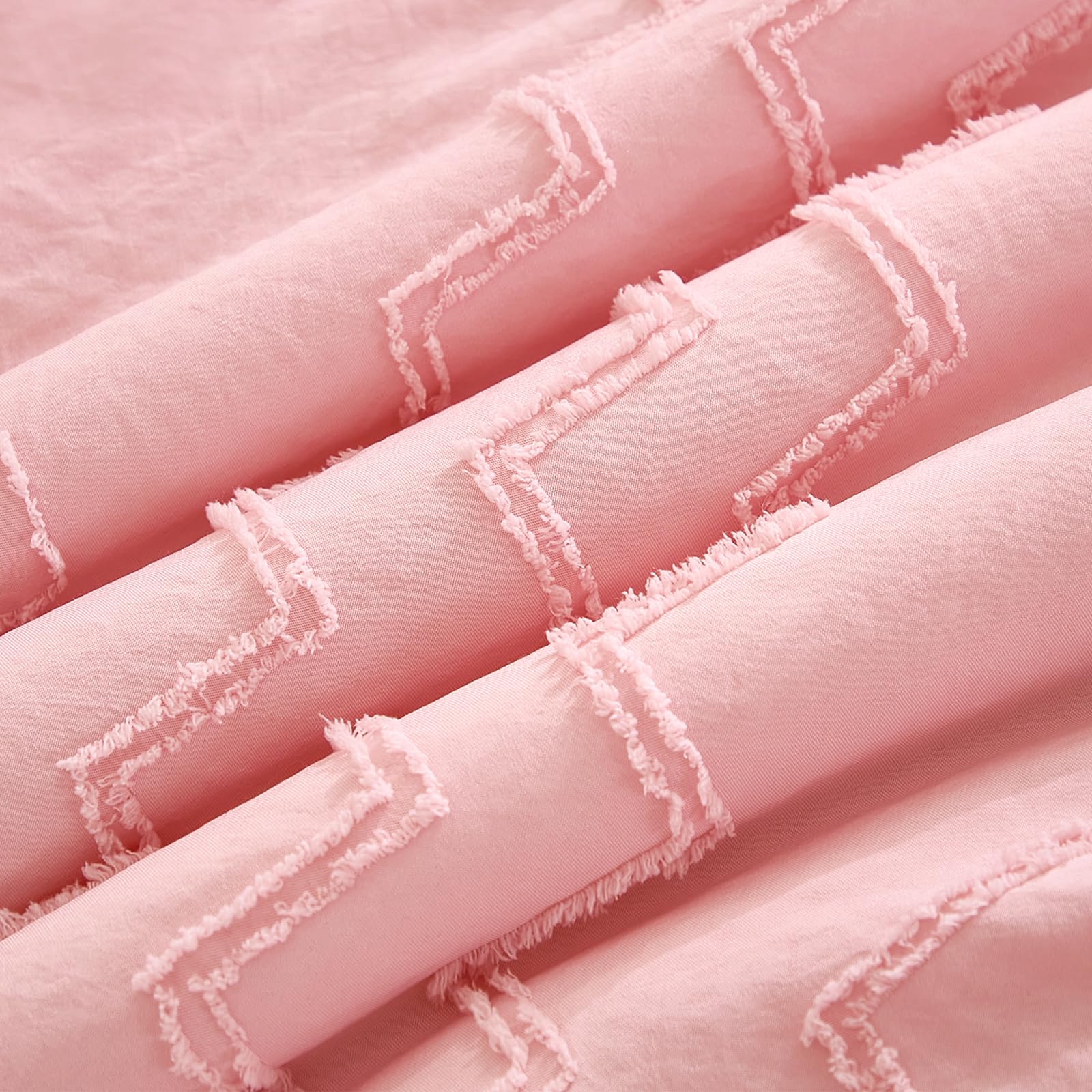 NacoMoco packaging-fluff-unwrap shows fluffy, ready-to-use bedding.