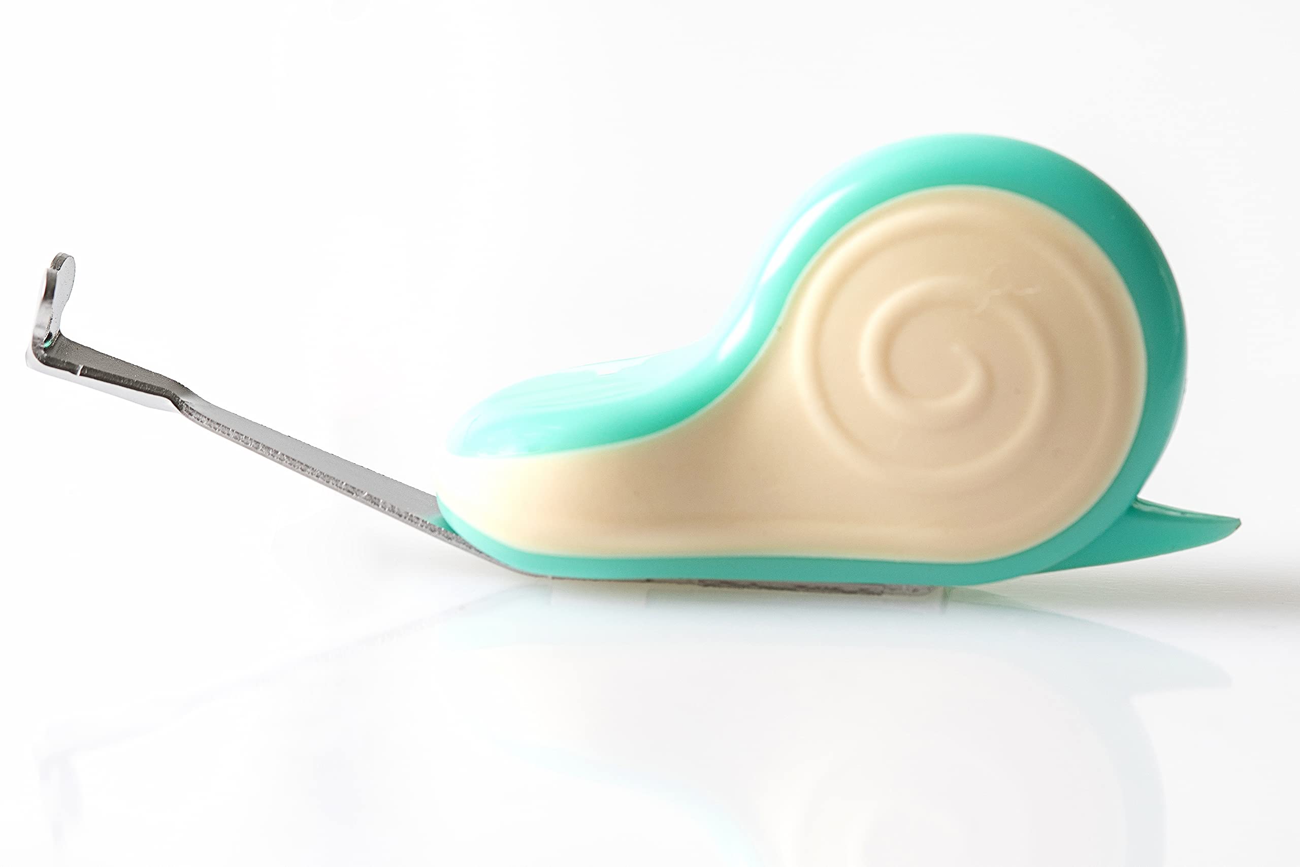 Nail Snail built-in nail file smoothly buffs newborn nails.