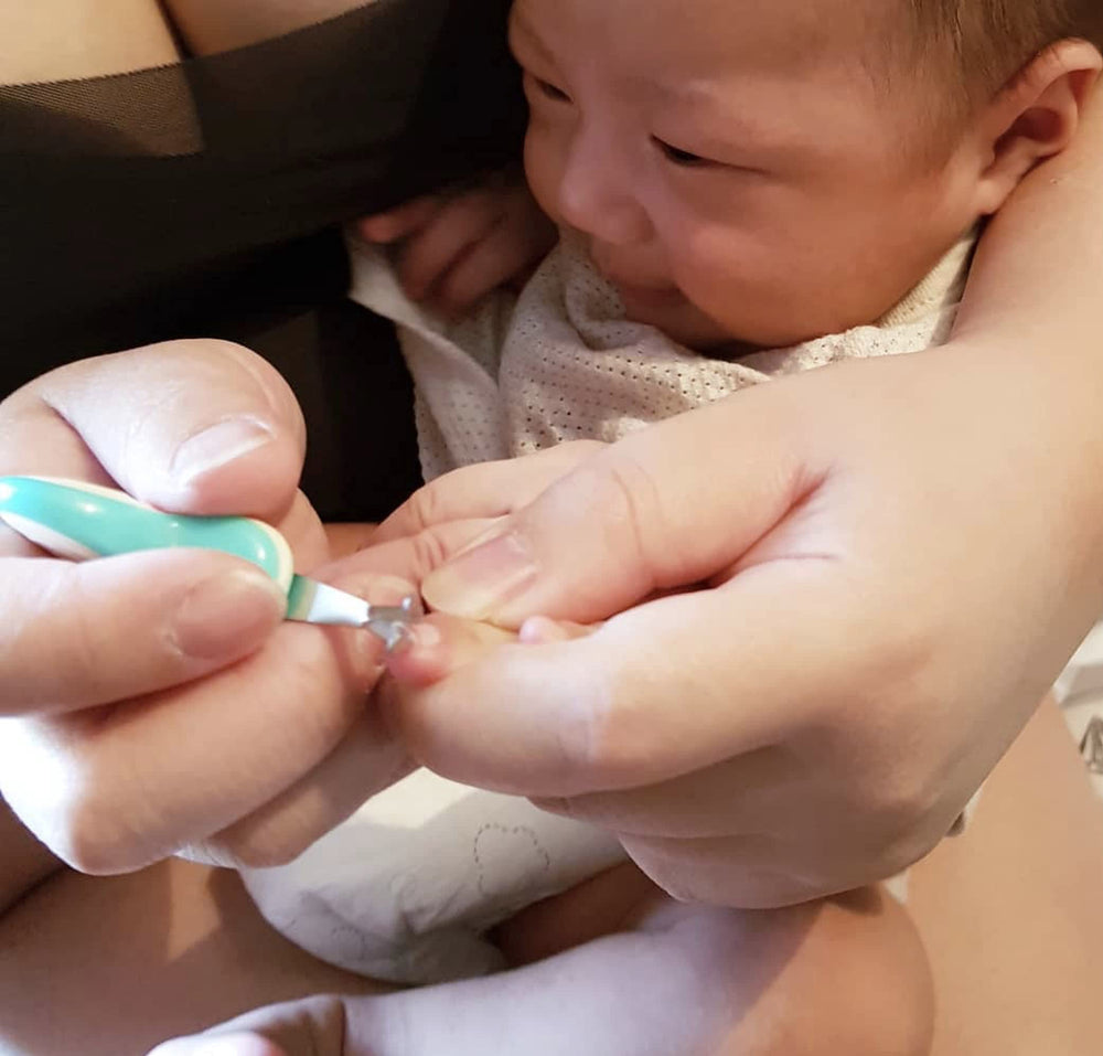 Nail Snail noiseless trimming reduces stress for parent and child.