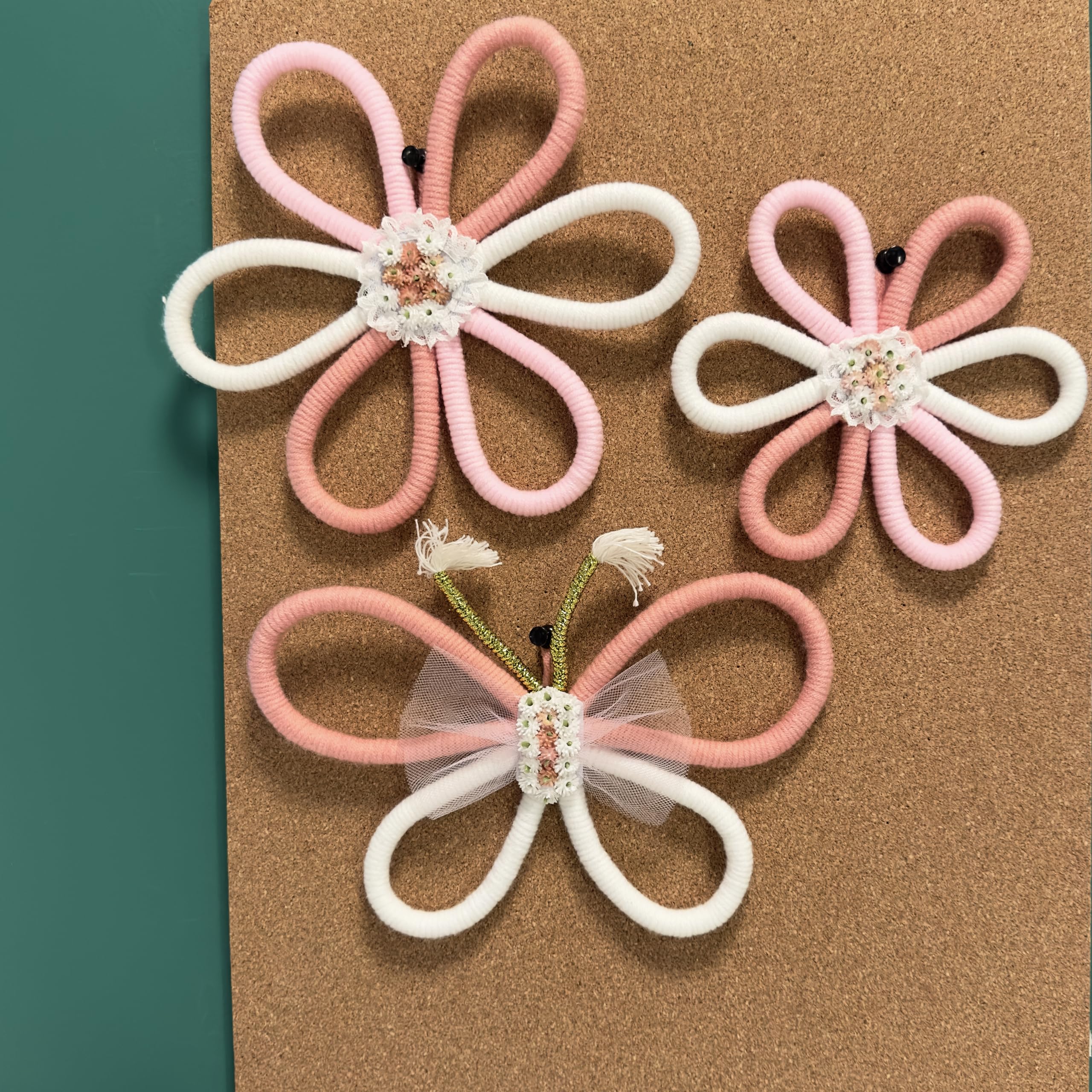 Namhcir pink boho wall decor gift-ready packaging simplifies gifting.