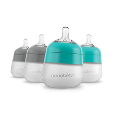 Nanobébé Flexy bottle anti-colic vents promote calm, air-free feeding sessions.