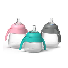 Nanobébé Flexy ergonomic handles provide soft non-slip grip for tiny hands.