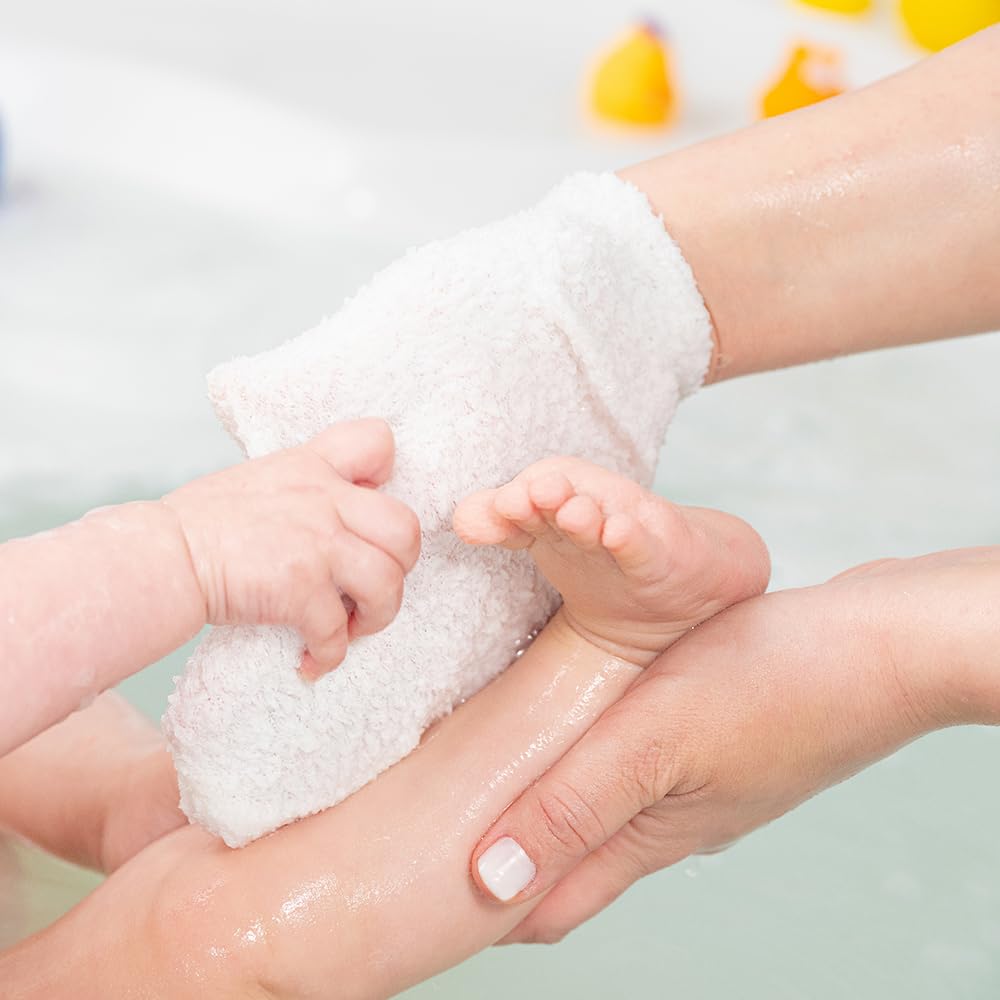 Natura Bath soft texture on baby skin for a gentle touch