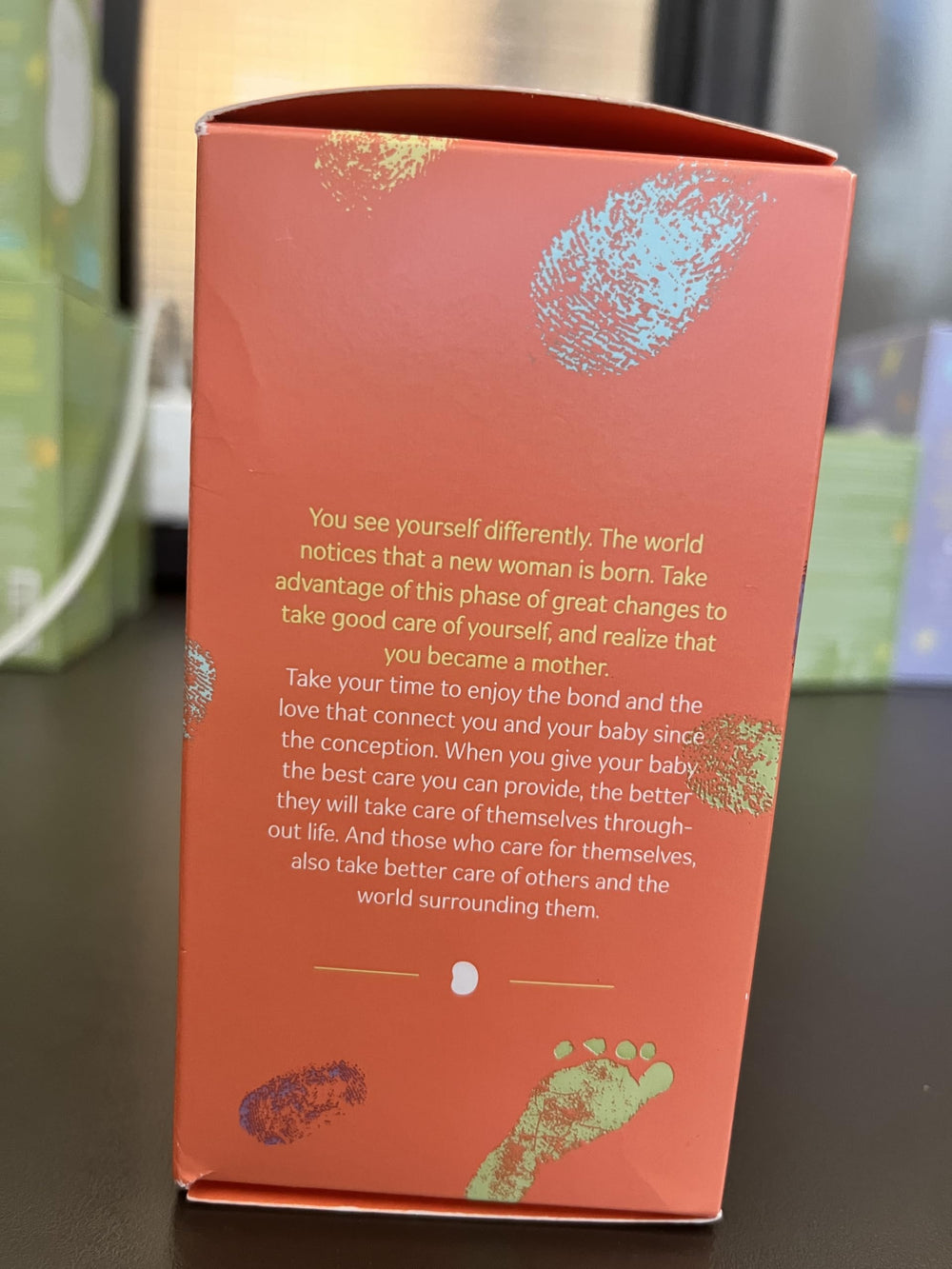 Natura Mamae e Bebe forest-sourced ingredients emphasize natural origin.