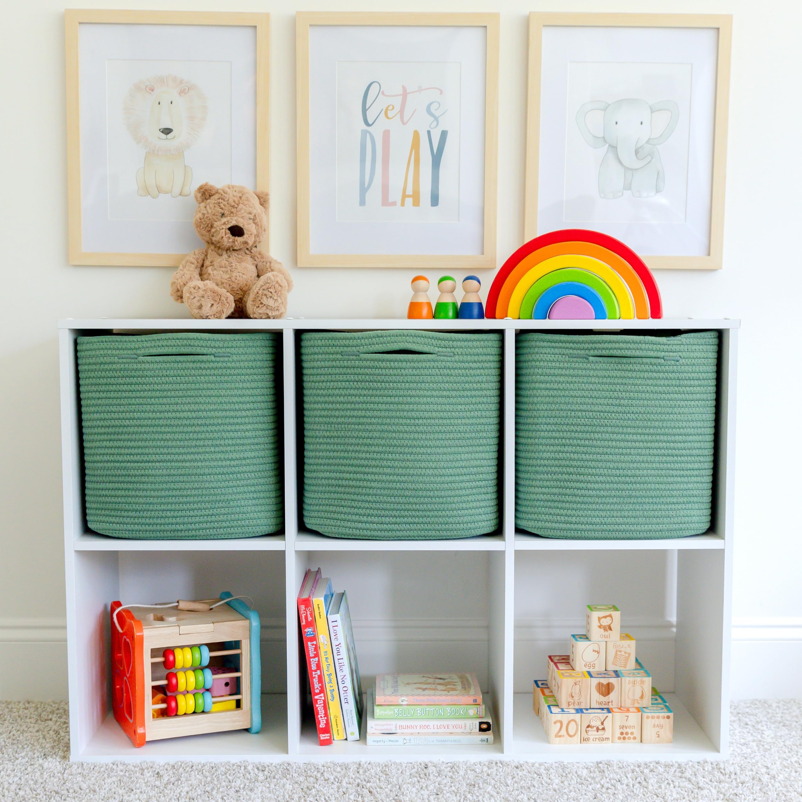 NaturalCozy 28percent-more-space image shows extra capacity per cube for blankets and toys.