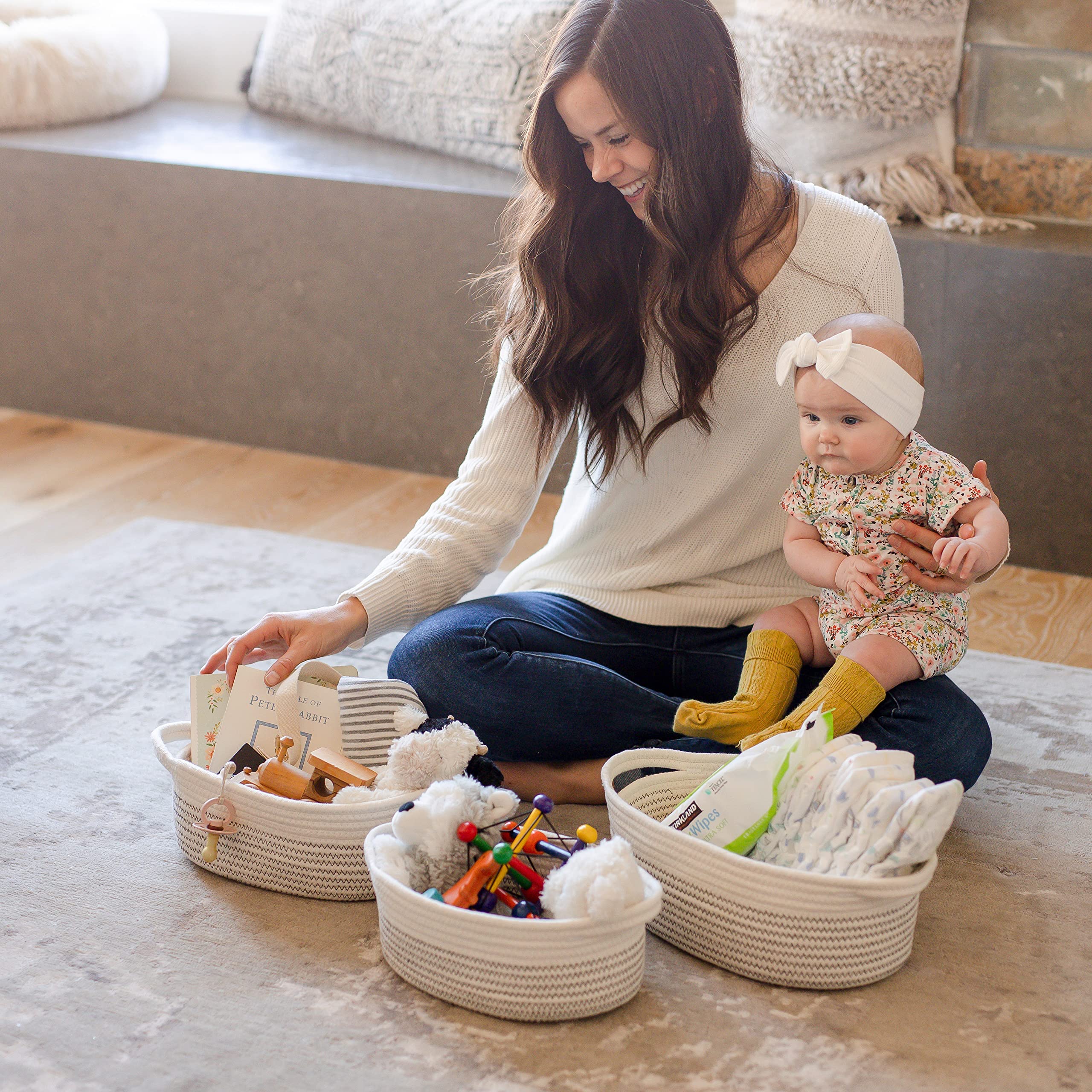 NaturalCozy oval basket set small for everyday essentials, pet toys, and compact organizers.