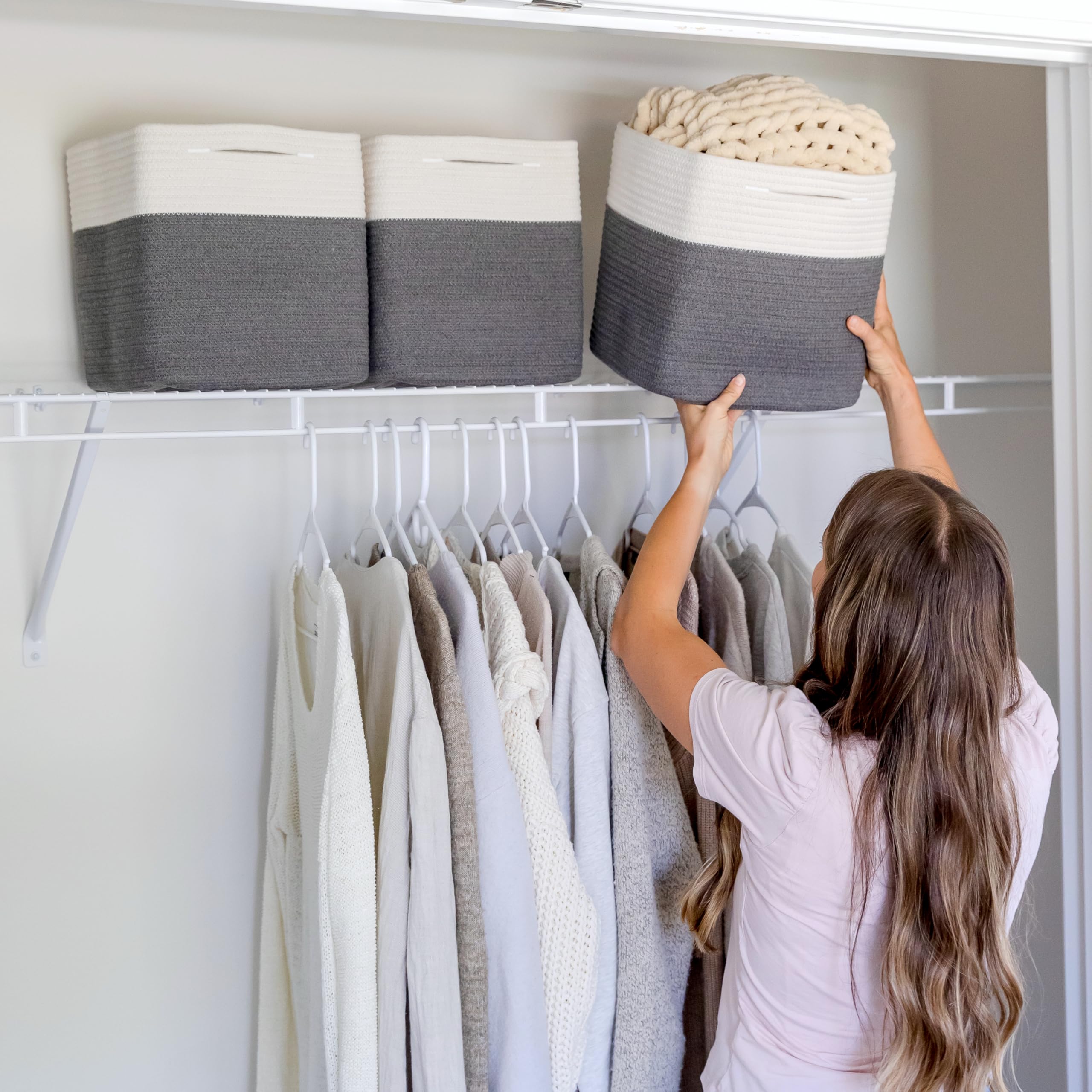 NaturalCozy cube on shelf demonstrates 28% more storage space