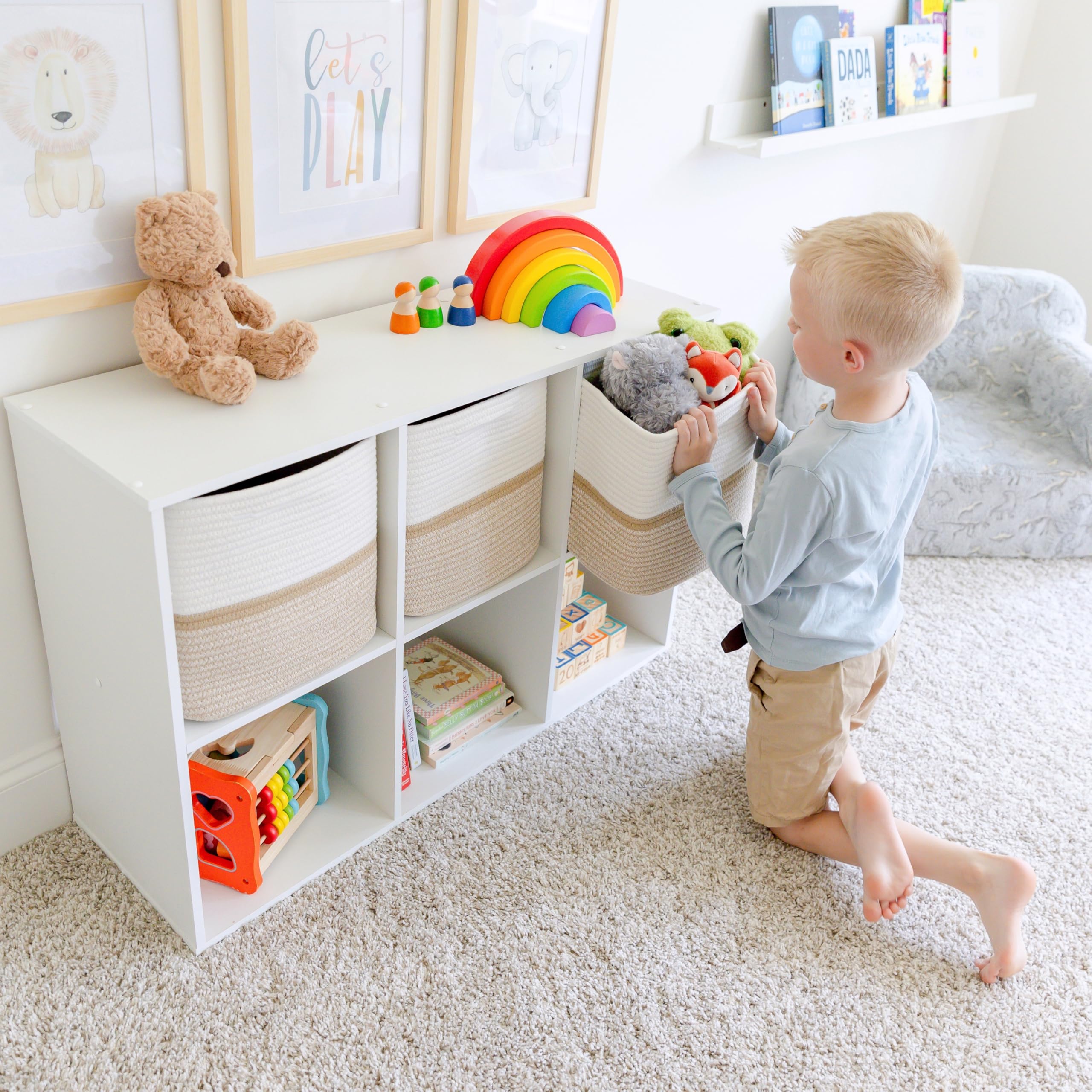 NaturalCozy hidden reinforced handles visible for discreet carrying and heavy load support.