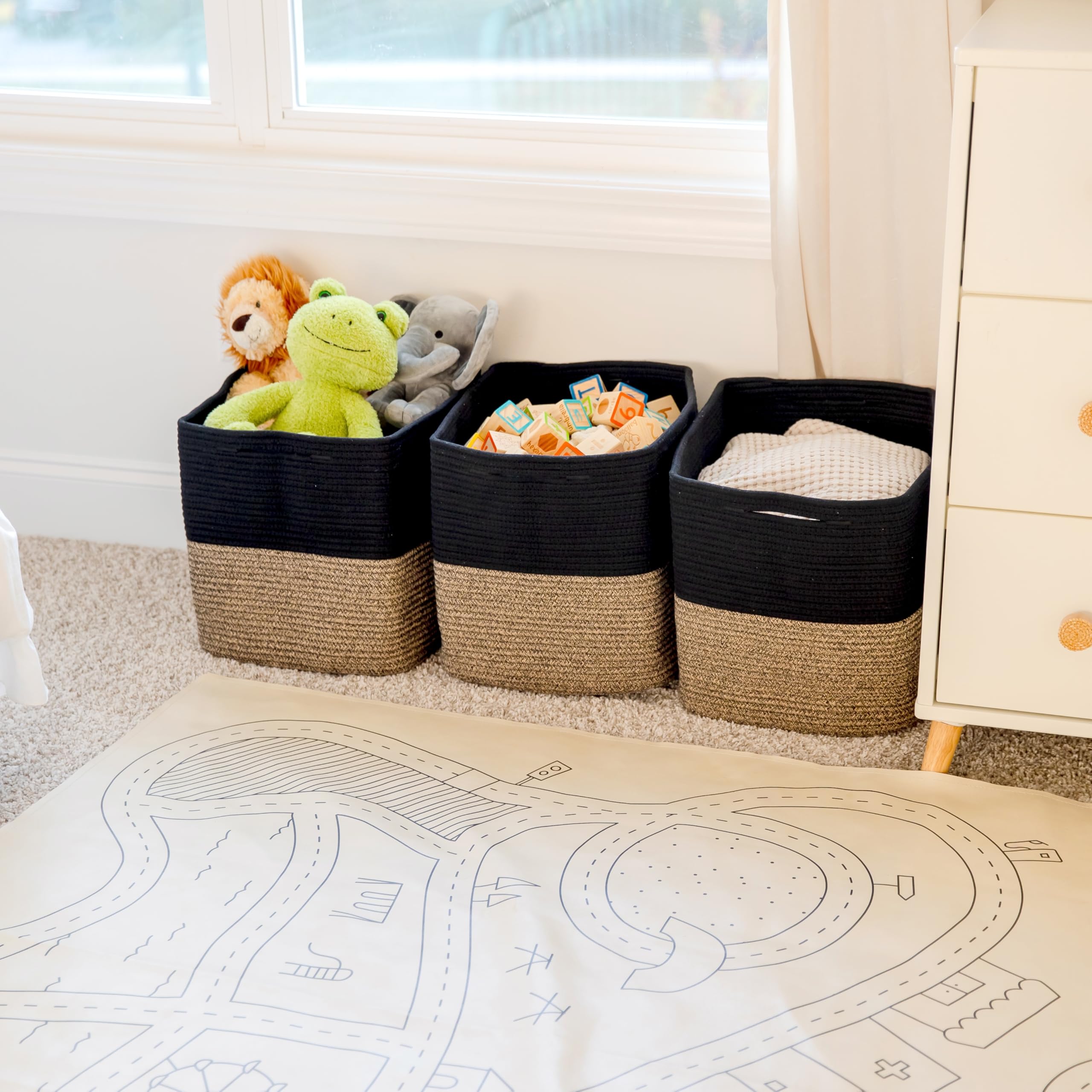 NaturalCozy bin-safe-cotton reassures parents with 100% cotton material.